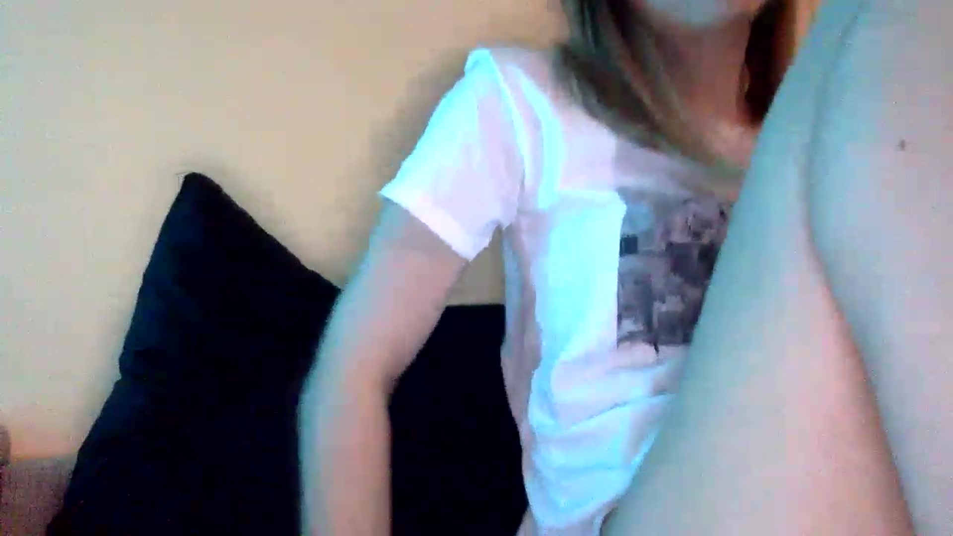 Gallery image thumbnail from EgoisticKitty's myfreecams stream on, 11/25/2022, 15:01 image 15 of 20