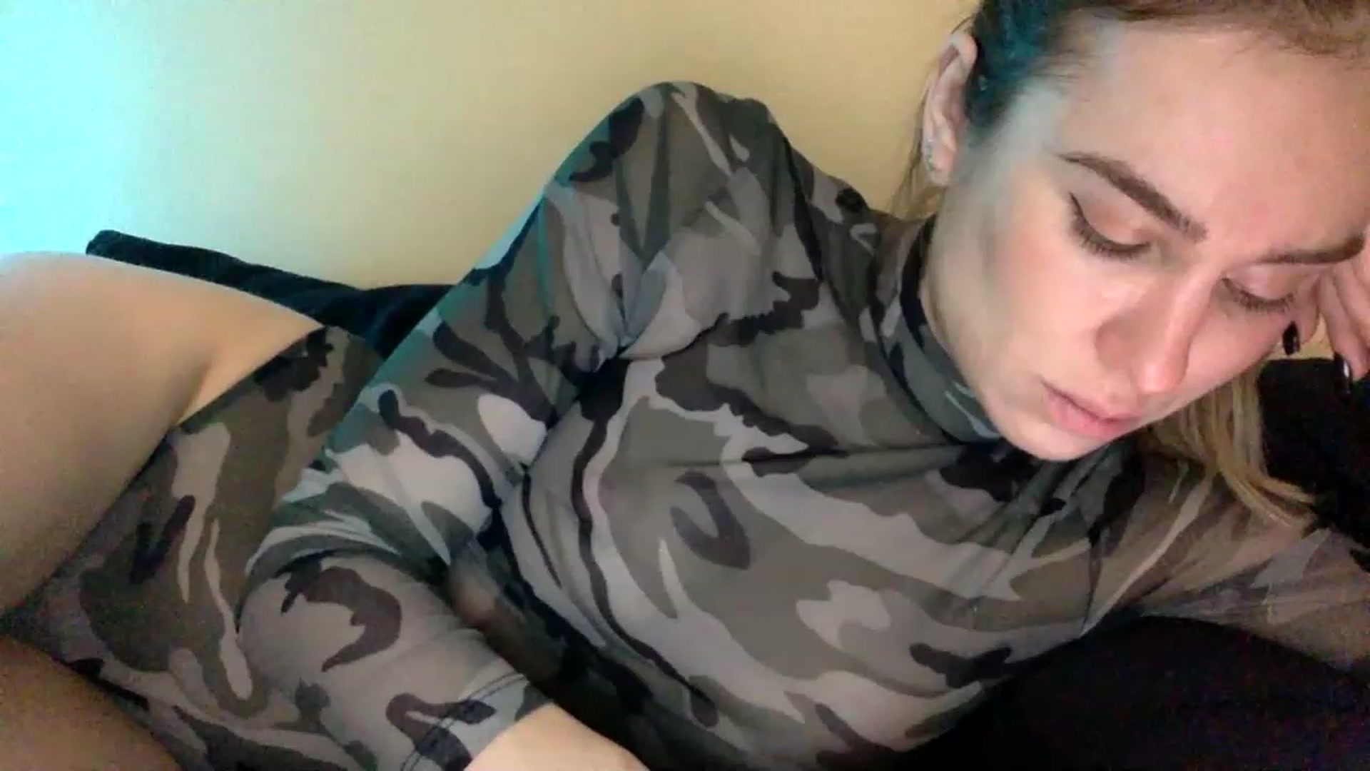 Gallery image thumbnail from EgoisticKitty's myfreecams stream on, 11/26/2022, 11:44 image 3 of 20