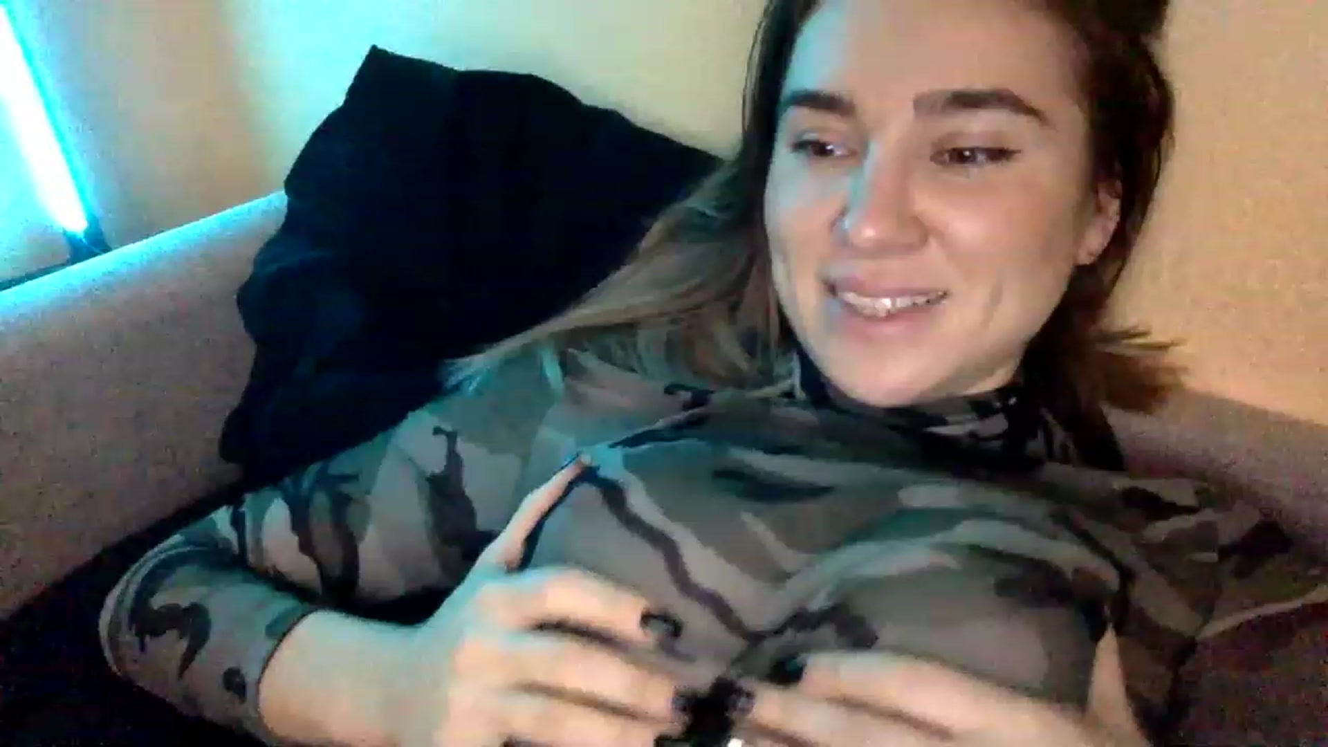 Gallery image thumbnail from EgoisticKitty's myfreecams stream on, 11/26/2022, 12:55 image 15 of 20
