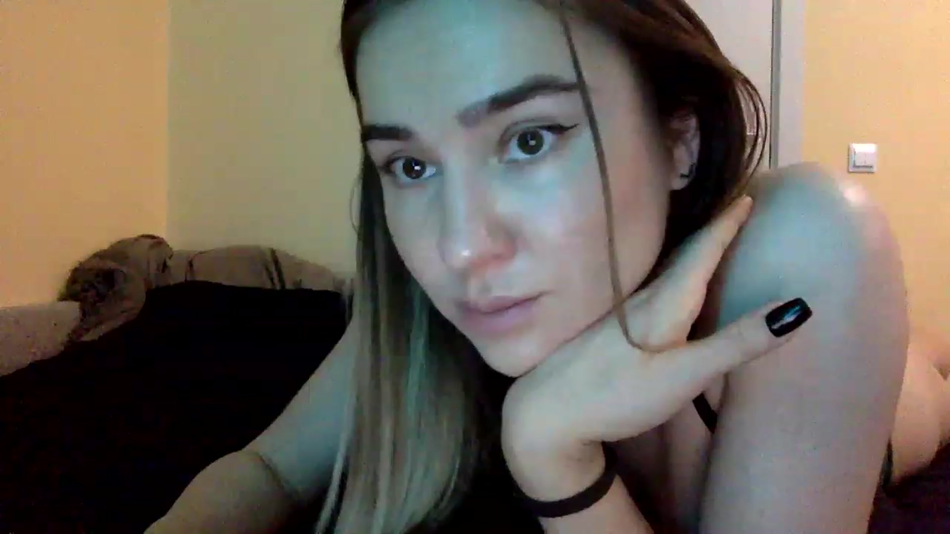 Gallery image thumbnail from EgoisticKitty's myfreecams stream on, 11/27/2022, 15:19 image 19 of 20