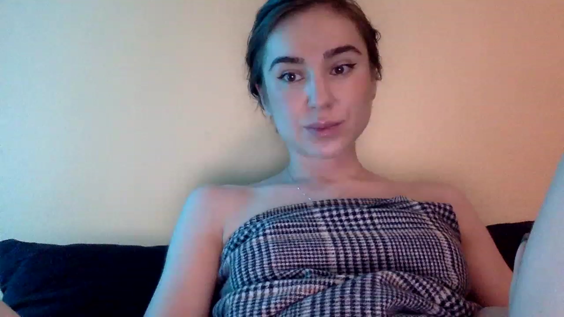 Gallery image thumbnail from EgoisticKitty's myfreecams stream on, 11/29/2022, 07:27 image 2 of 20