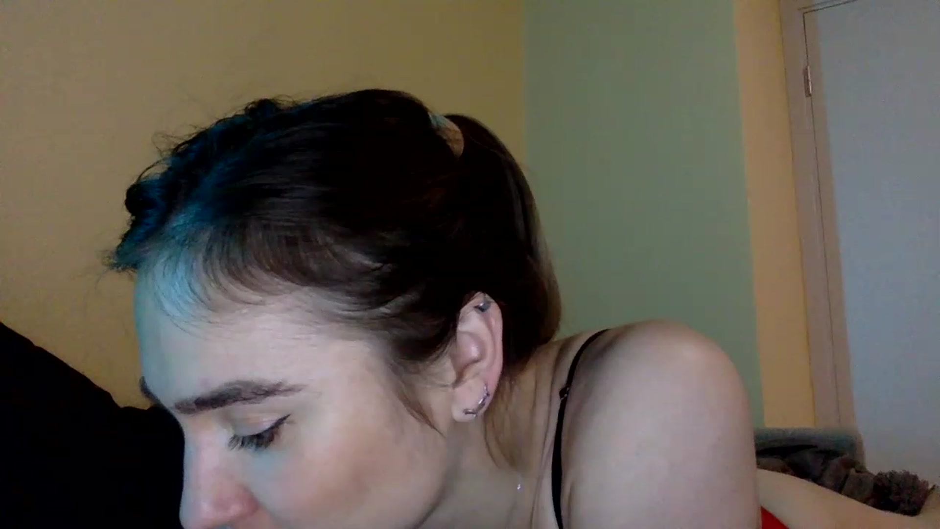 Gallery image thumbnail from EgoisticKitty's myfreecams stream on, 12/01/2022, 14:09 image 4 of 20