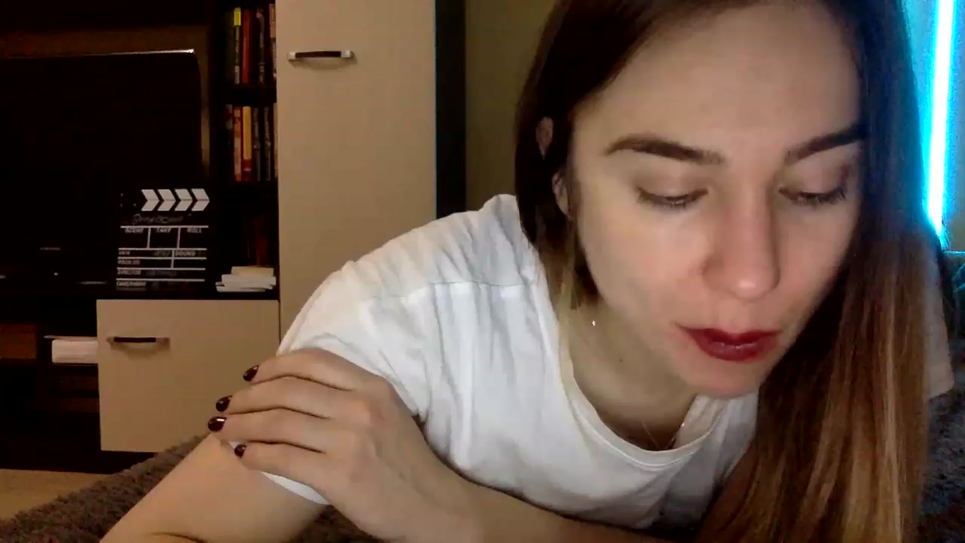Gallery image thumbnail from EgoisticKitty's myfreecams stream on, 12/19/2022, 10:34 image 16 of 20