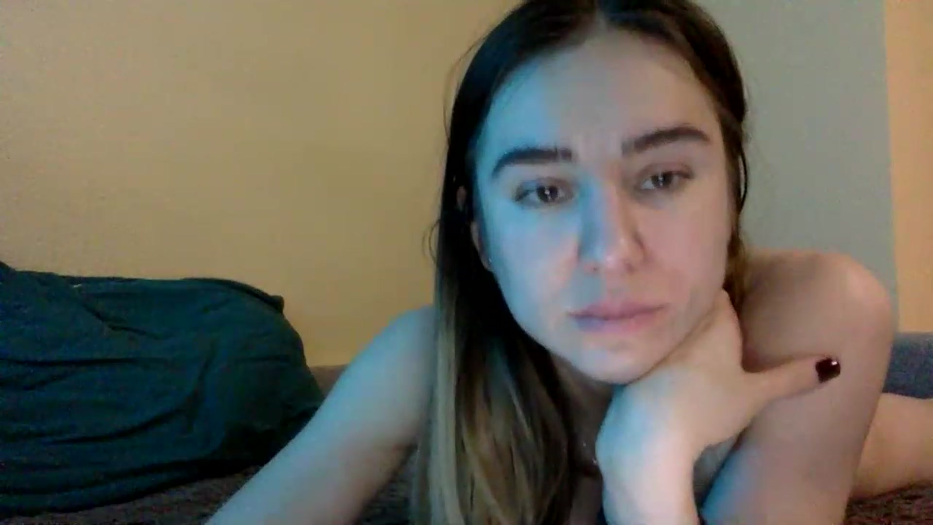 Gallery image thumbnail from EgoisticKitty's myfreecams stream on, 12/21/2022, 13:40 image 12 of 20