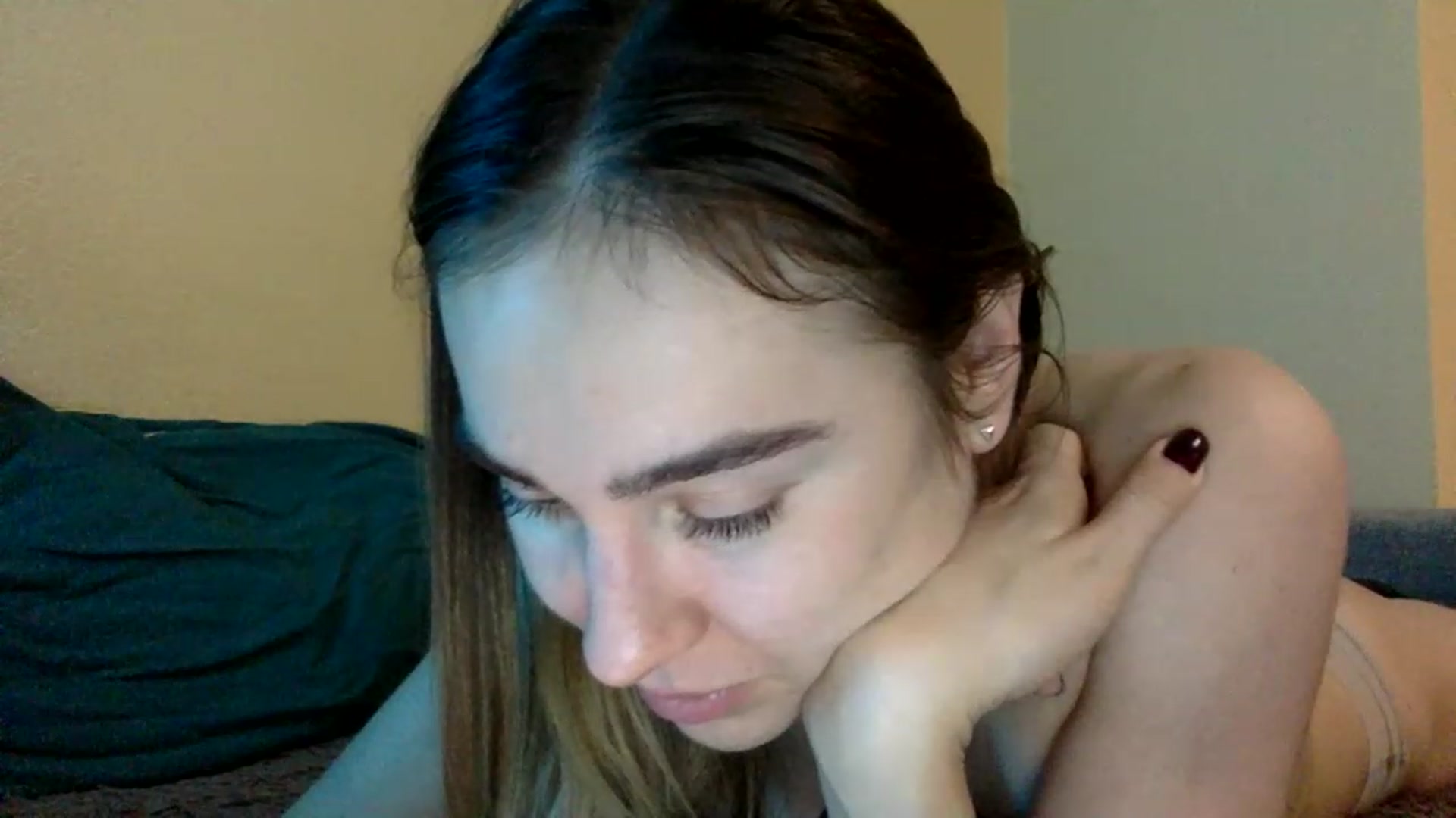 Gallery image thumbnail from EgoisticKitty's myfreecams stream on, 12/21/2022, 13:40 image 10 of 20
