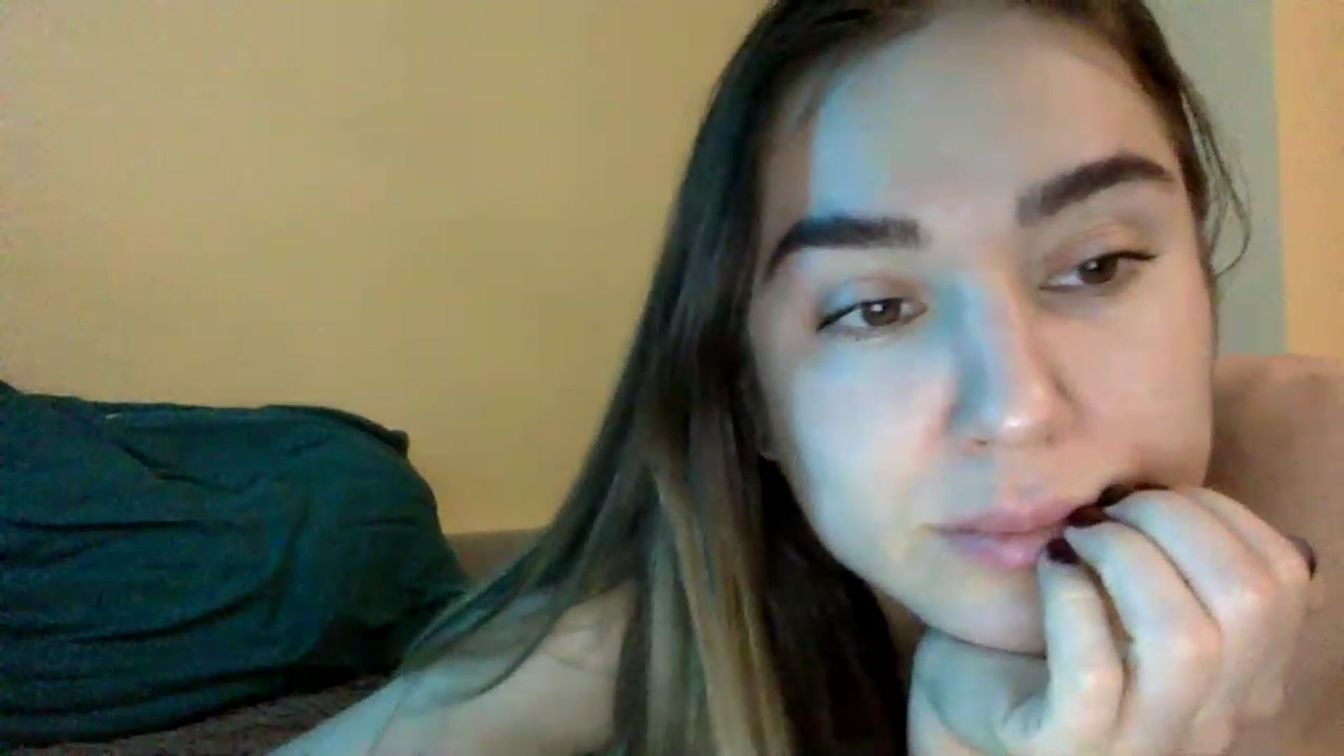 Gallery image thumbnail from EgoisticKitty's myfreecams stream on, 12/21/2022, 13:40 image 11 of 20