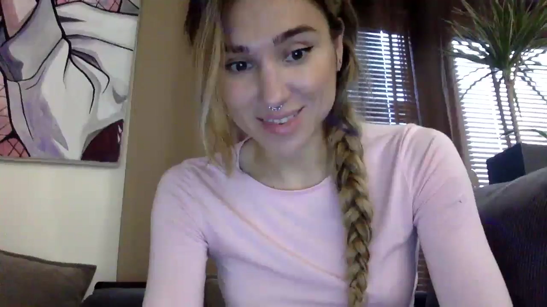 Gallery image thumbnail from EgoisticKitty's myfreecams stream on, 11/08/2023, 10:46 image 13 of 20
