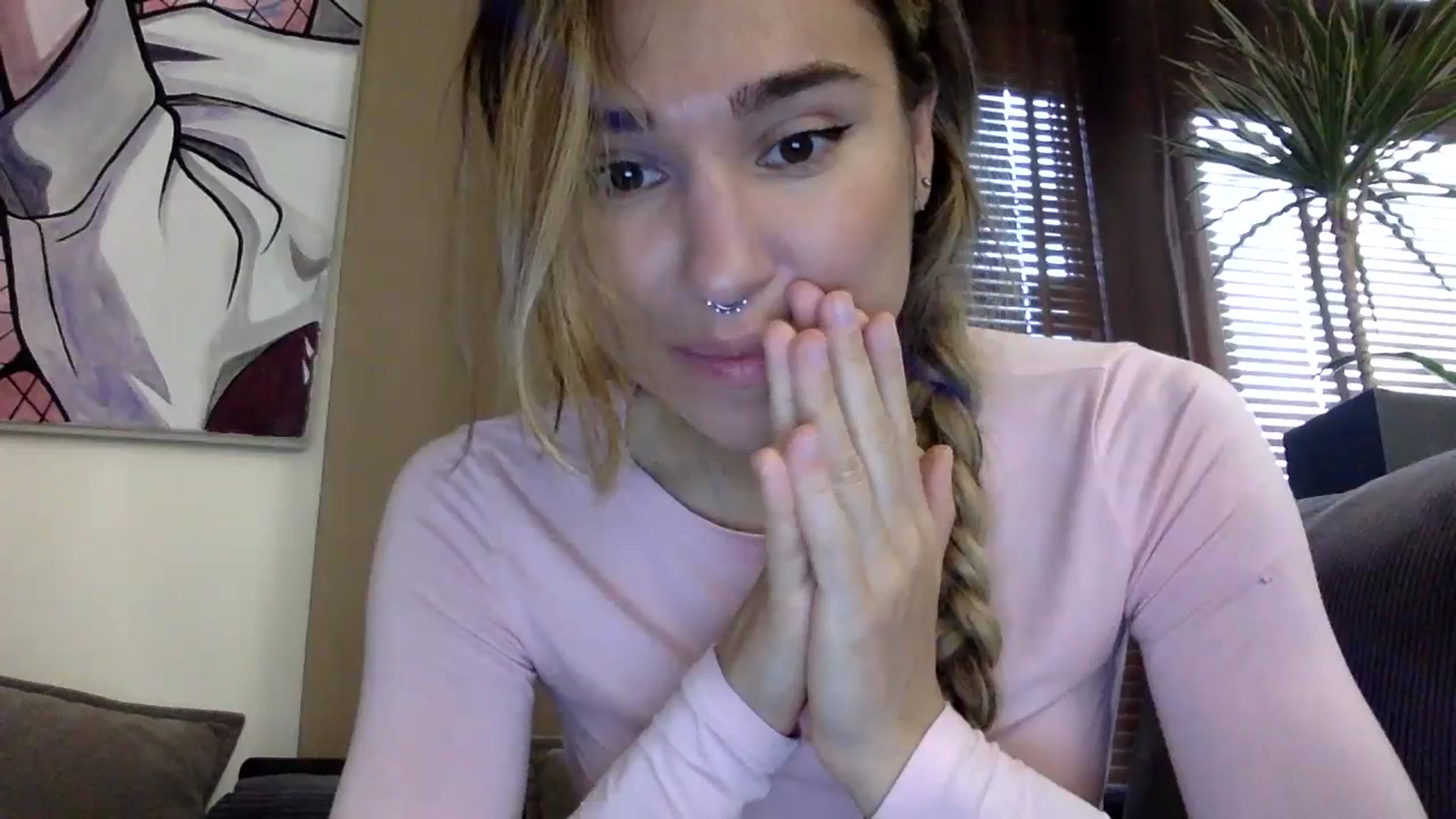 Gallery image thumbnail from EgoisticKitty's myfreecams stream on, 11/08/2023, 10:46 image 15 of 20