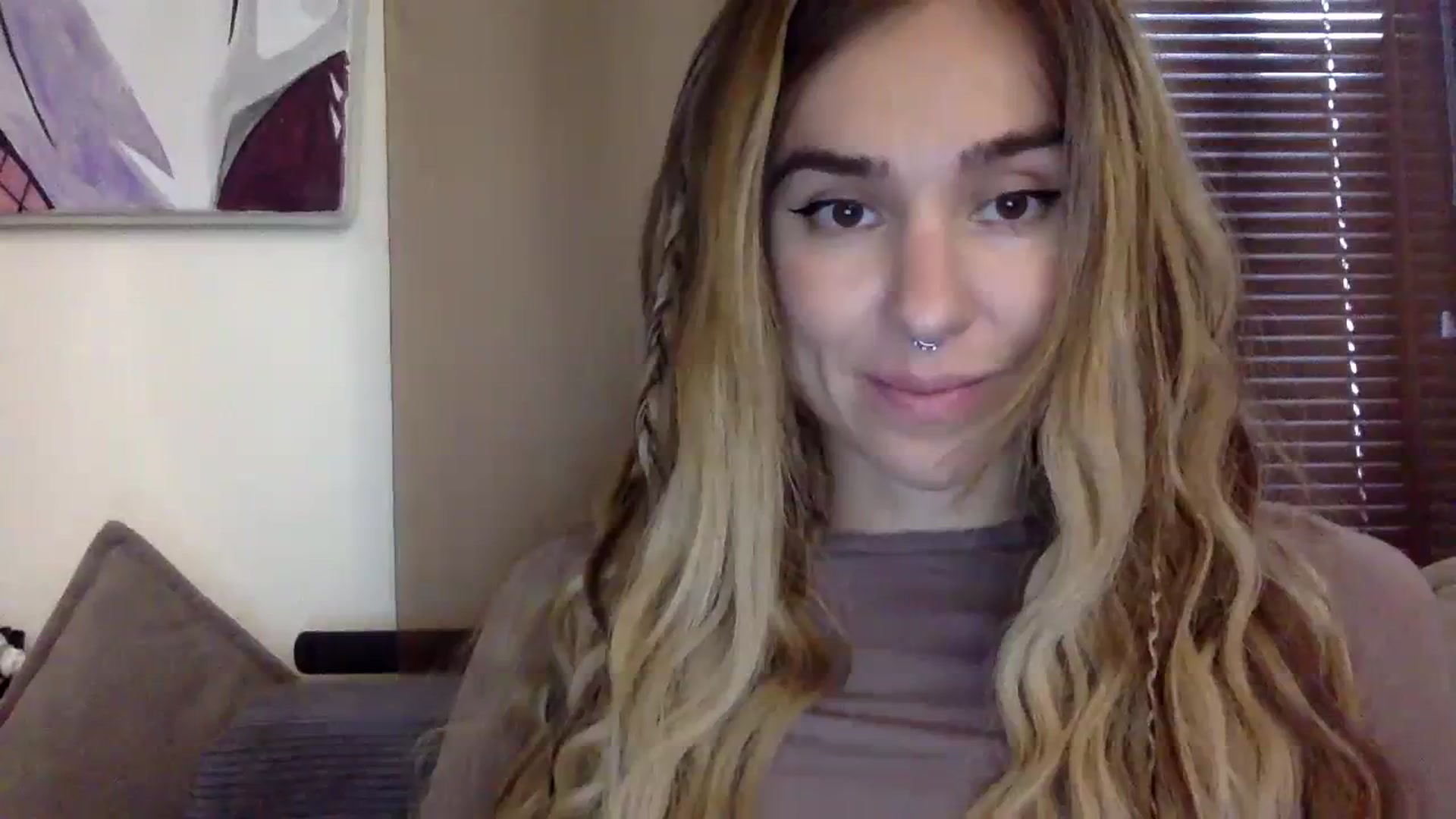 Gallery image thumbnail from EgoisticKitty's myfreecams stream on, 11/09/2023, 12:36 image 3 of 20