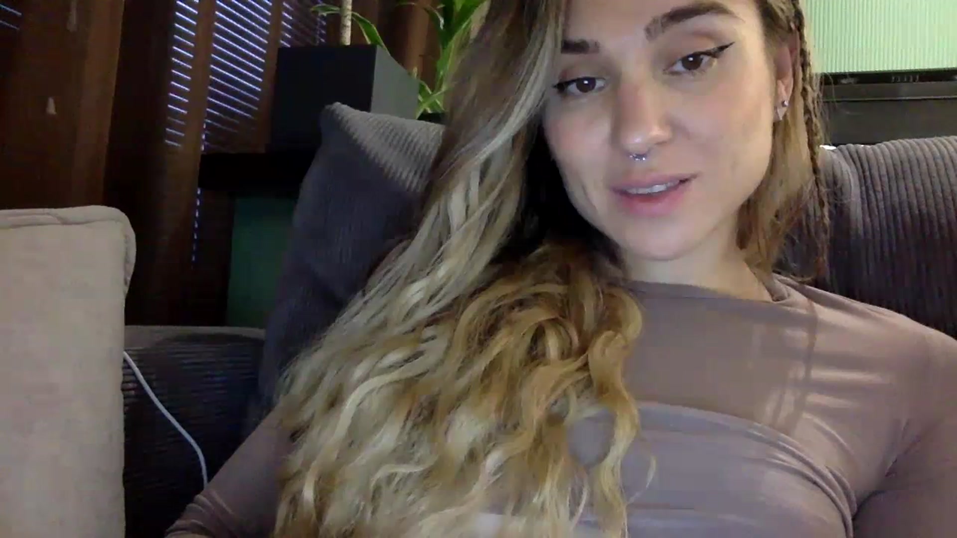 Gallery image thumbnail from EgoisticKitty's myfreecams stream on, 11/09/2023, 13:46 image 11 of 20