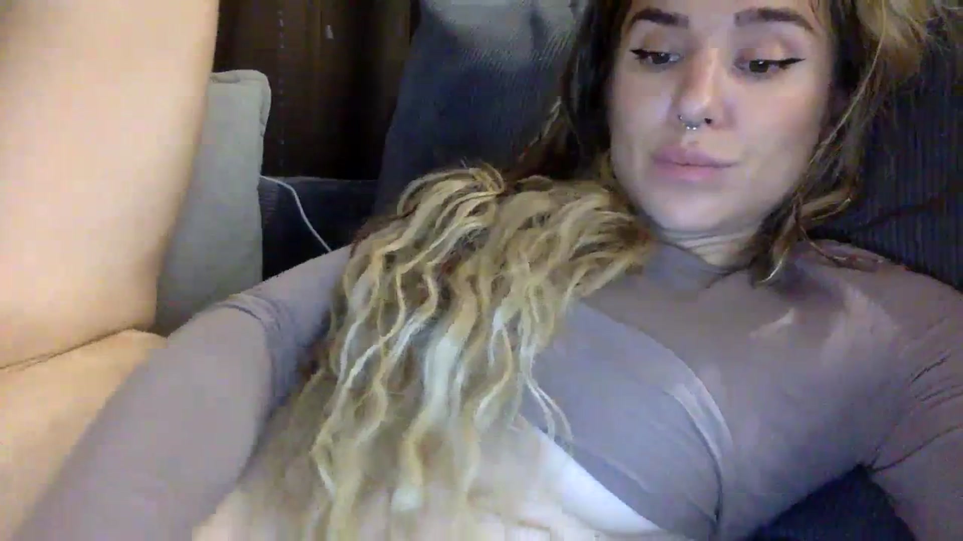 Gallery image thumbnail from EgoisticKitty's myfreecams stream on, 11/09/2023, 13:46 image 18 of 20
