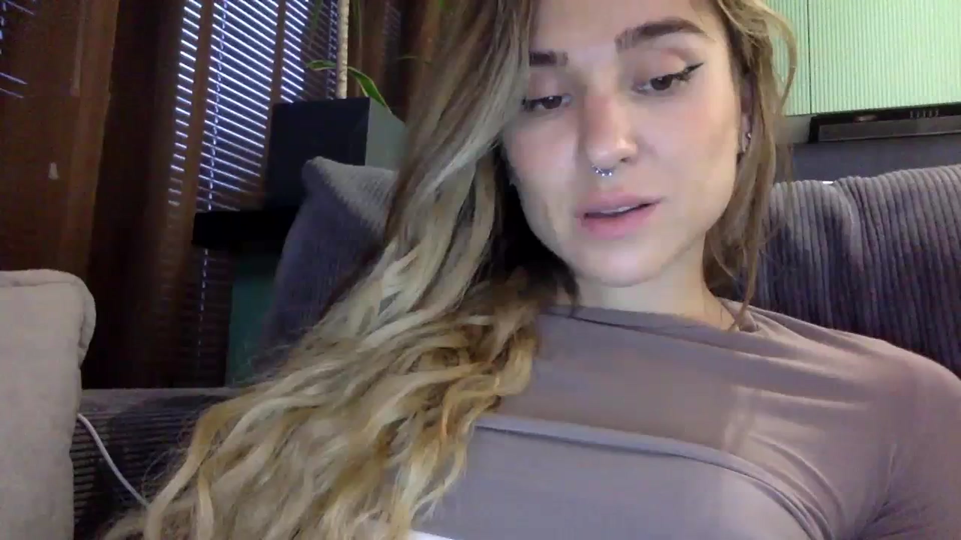 Gallery image thumbnail from EgoisticKitty's myfreecams stream on, 11/09/2023, 13:46 image 5 of 20