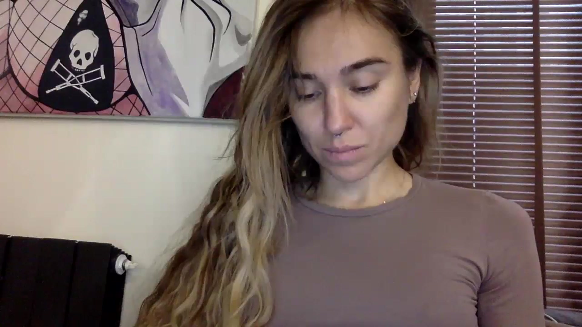Gallery image thumbnail from EgoisticKitty's myfreecams stream on, 11/10/2023, 09:05 image 4 of 20