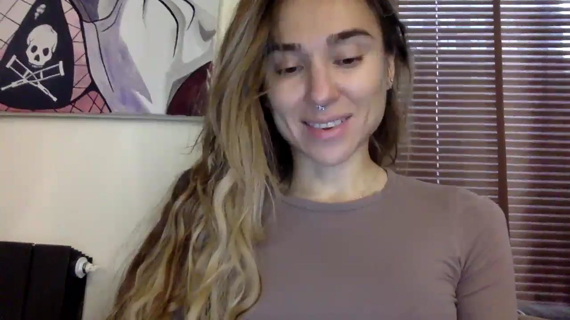 Gallery image thumbnail from EgoisticKitty's myfreecams stream on, 11/10/2023, 09:05 image 5 of 20
