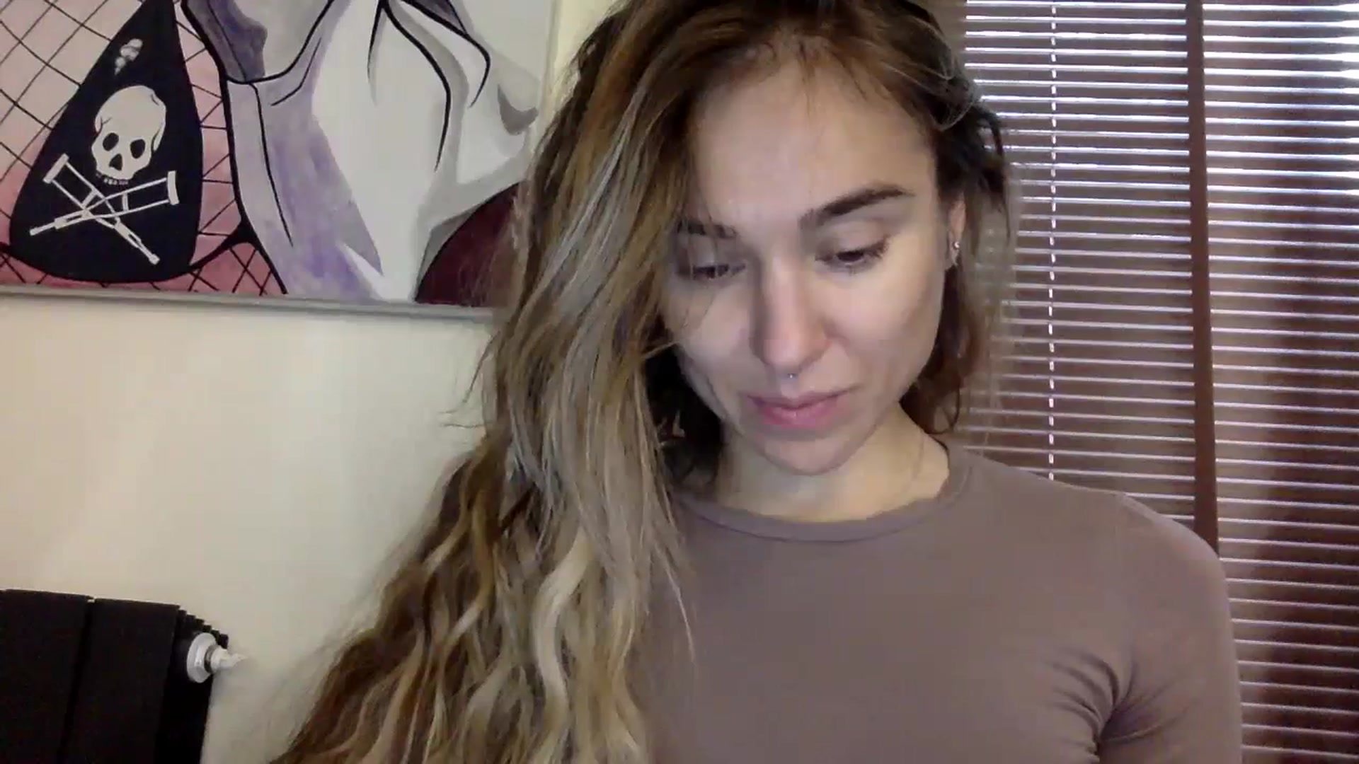 Gallery image thumbnail from EgoisticKitty's myfreecams stream on, 11/10/2023, 09:05 image 7 of 20
