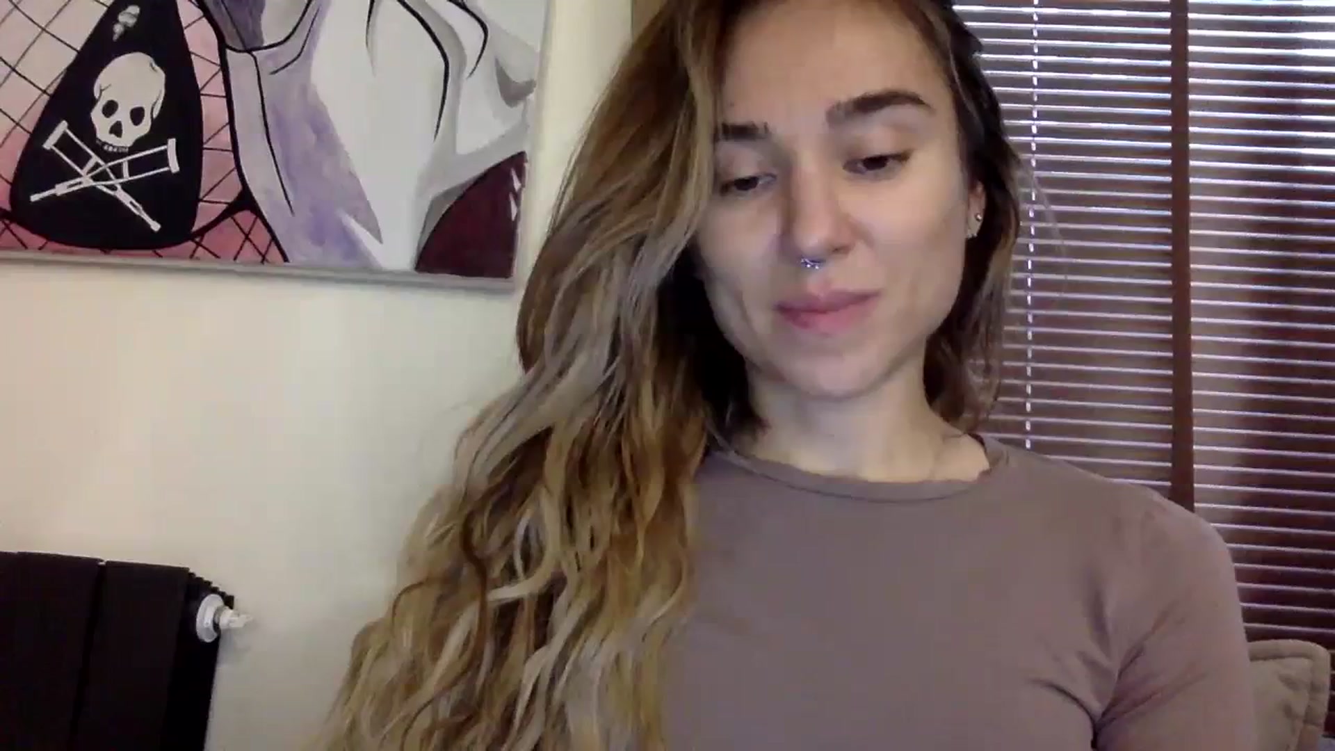 Gallery image thumbnail from EgoisticKitty's myfreecams stream on, 11/10/2023, 10:33 image 1 of 20