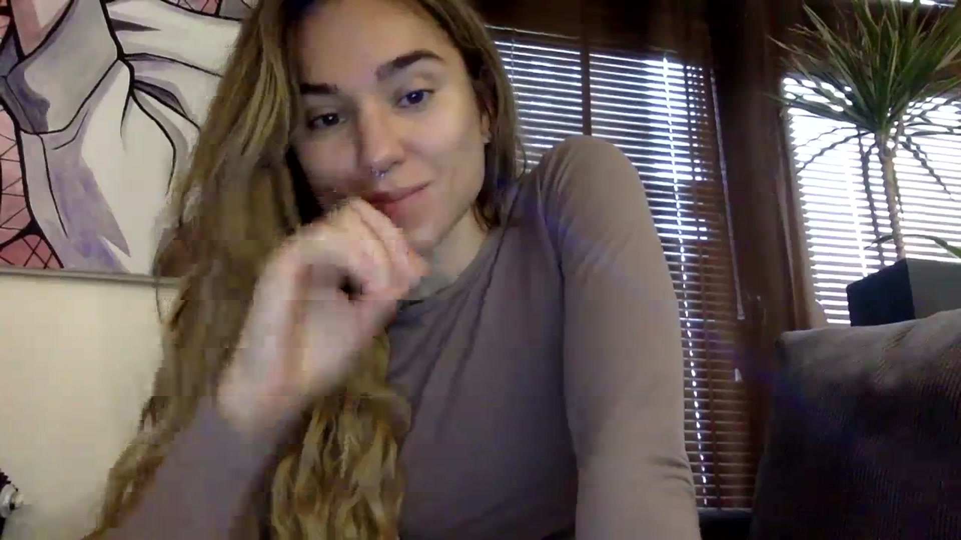 Gallery image thumbnail from EgoisticKitty's myfreecams stream on, 11/10/2023, 10:33 image 11 of 20