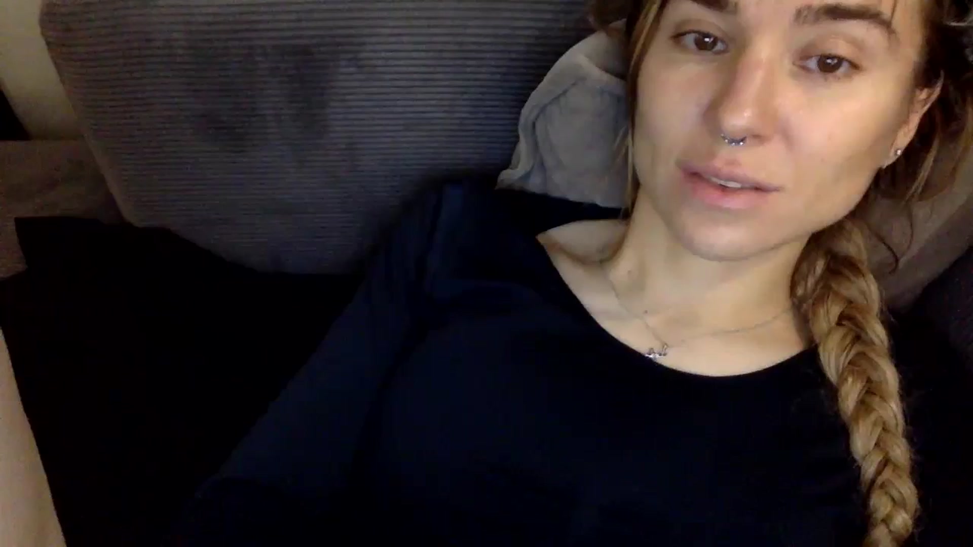 Gallery image thumbnail from EgoisticKitty's myfreecams stream on, 11/11/2023, 09:34 image 7 of 20