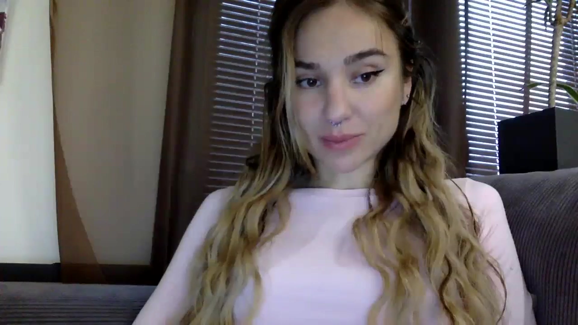 Gallery image thumbnail from EgoisticKitty's myfreecams stream on, 11/12/2023, 10:09 image 2 of 20