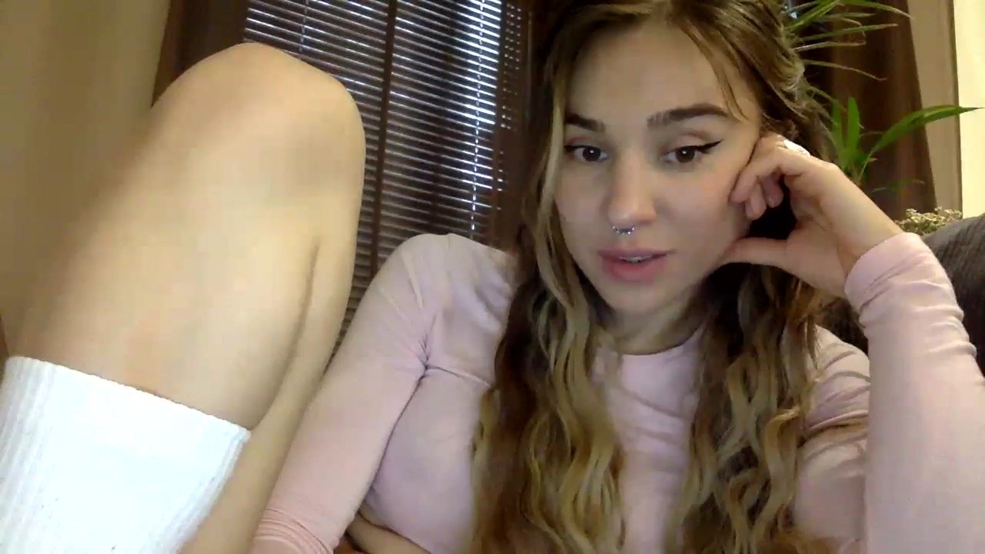 Gallery image thumbnail from EgoisticKitty's myfreecams stream on, 11/12/2023, 11:08 image 7 of 20