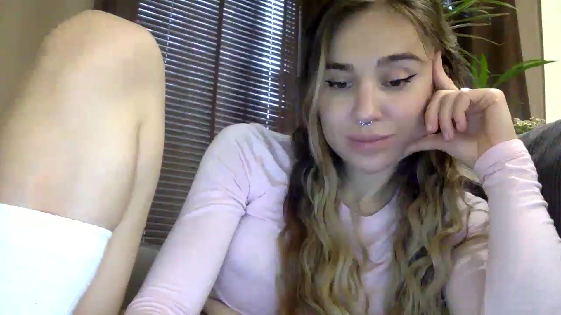 Gallery image thumbnail from EgoisticKitty's myfreecams stream on, 11/12/2023, 11:08 image 12 of 20
