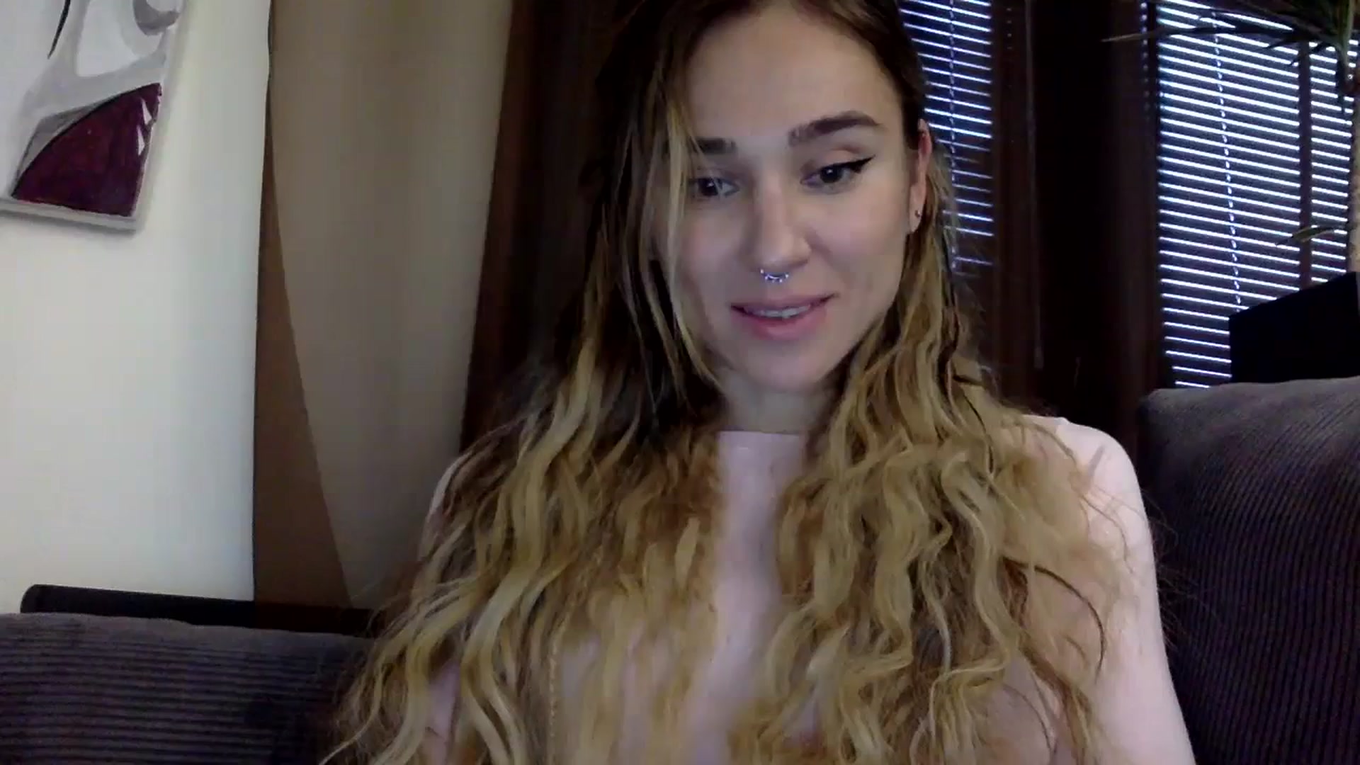 Gallery image thumbnail from EgoisticKitty's myfreecams stream on, 11/12/2023, 12:26 image 11 of 20