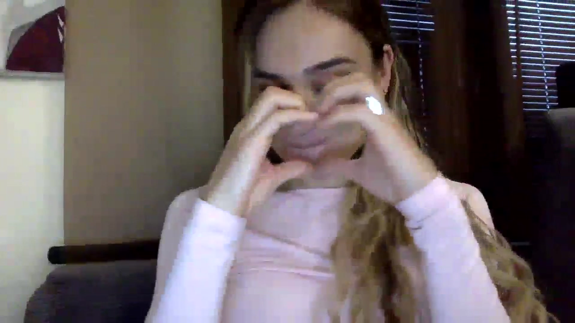 Gallery image thumbnail from EgoisticKitty's myfreecams stream on, 11/12/2023, 12:26 image 15 of 20