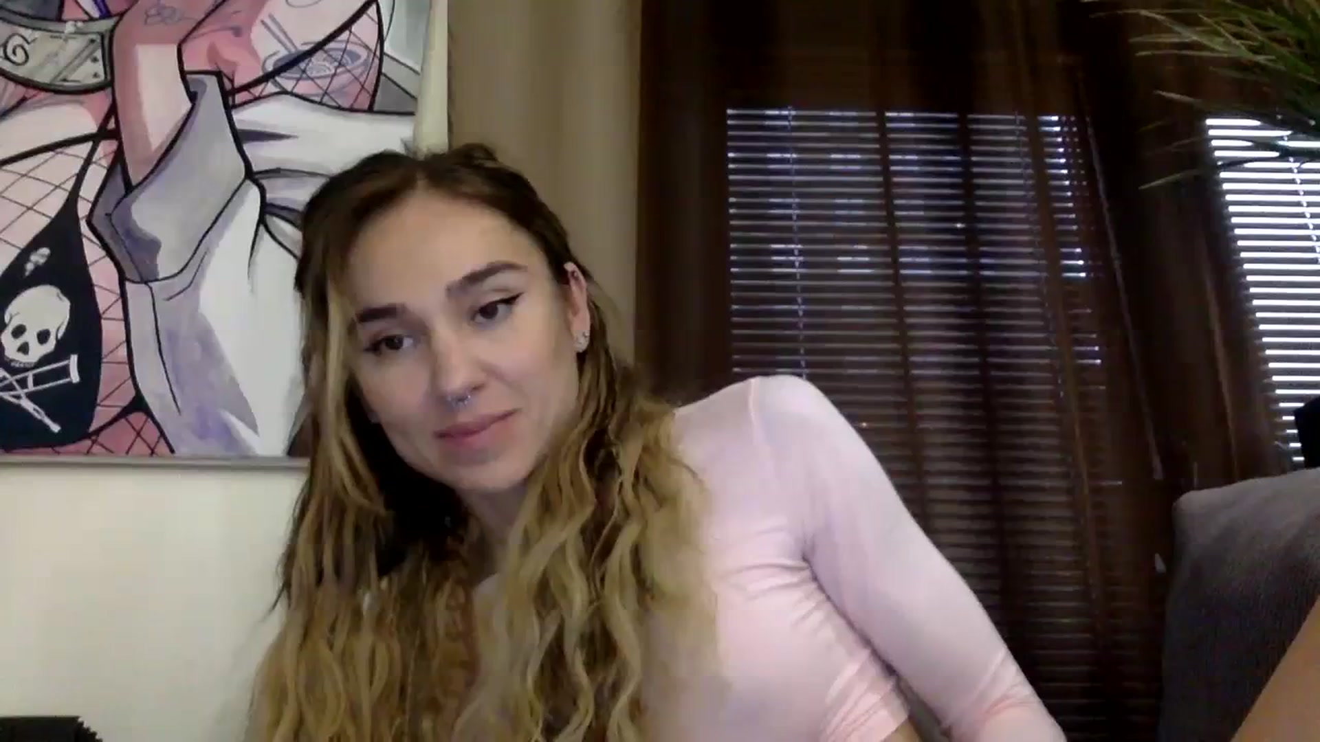 Gallery image thumbnail from EgoisticKitty's myfreecams stream on, 11/12/2023, 12:26 image 8 of 20