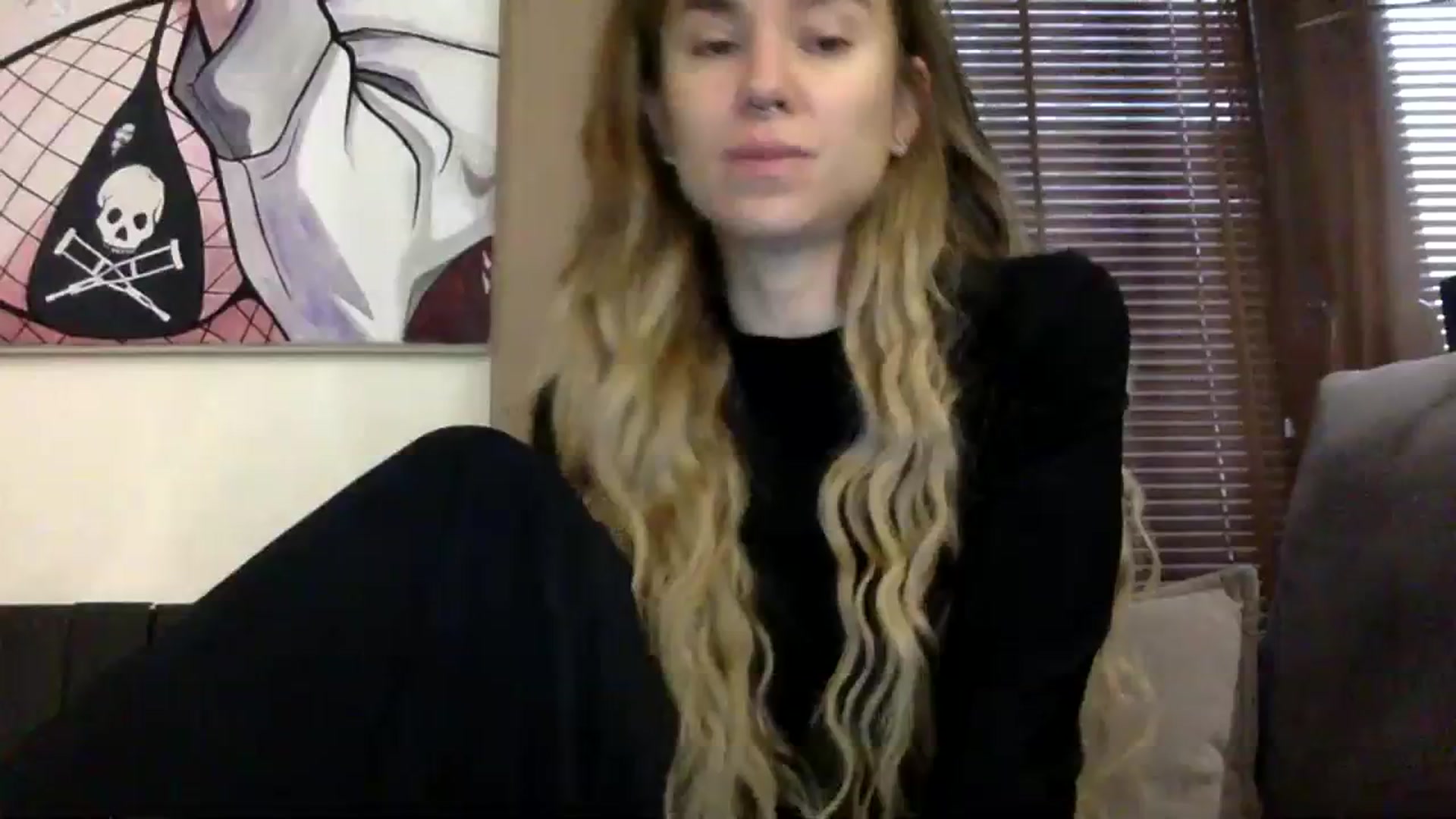 Gallery image thumbnail from EgoisticKitty's myfreecams stream on, 11/14/2023, 07:40 image 3 of 20