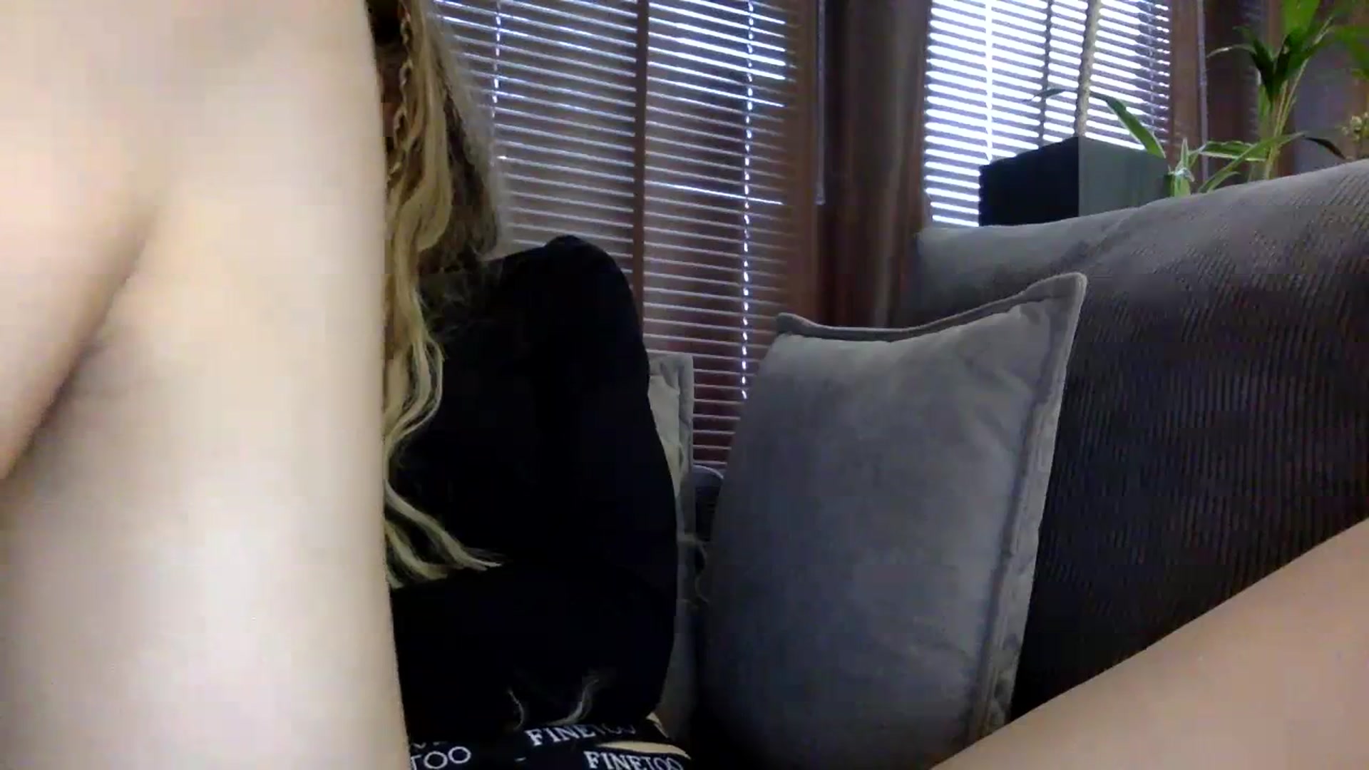 Gallery image thumbnail from EgoisticKitty's myfreecams stream on, 11/14/2023, 07:40 image 12 of 20