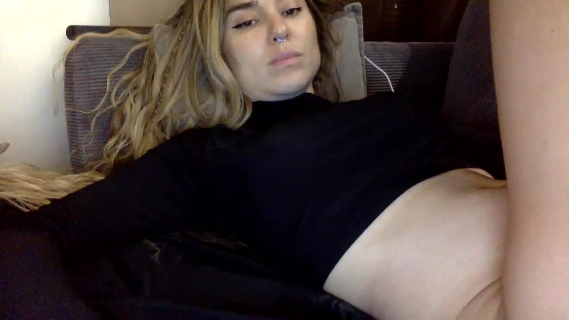 Gallery image thumbnail from EgoisticKitty's myfreecams stream on, 11/14/2023, 16:14 image 20 of 20