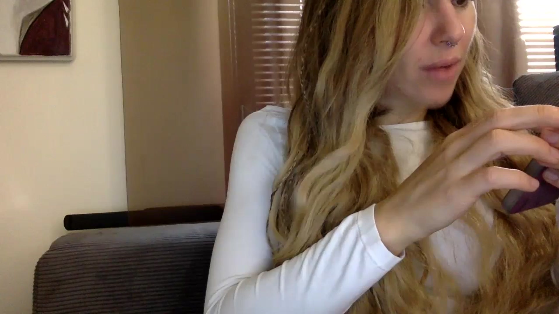 Gallery image thumbnail from EgoisticKitty's myfreecams stream on, 11/15/2023, 08:42 image 3 of 20