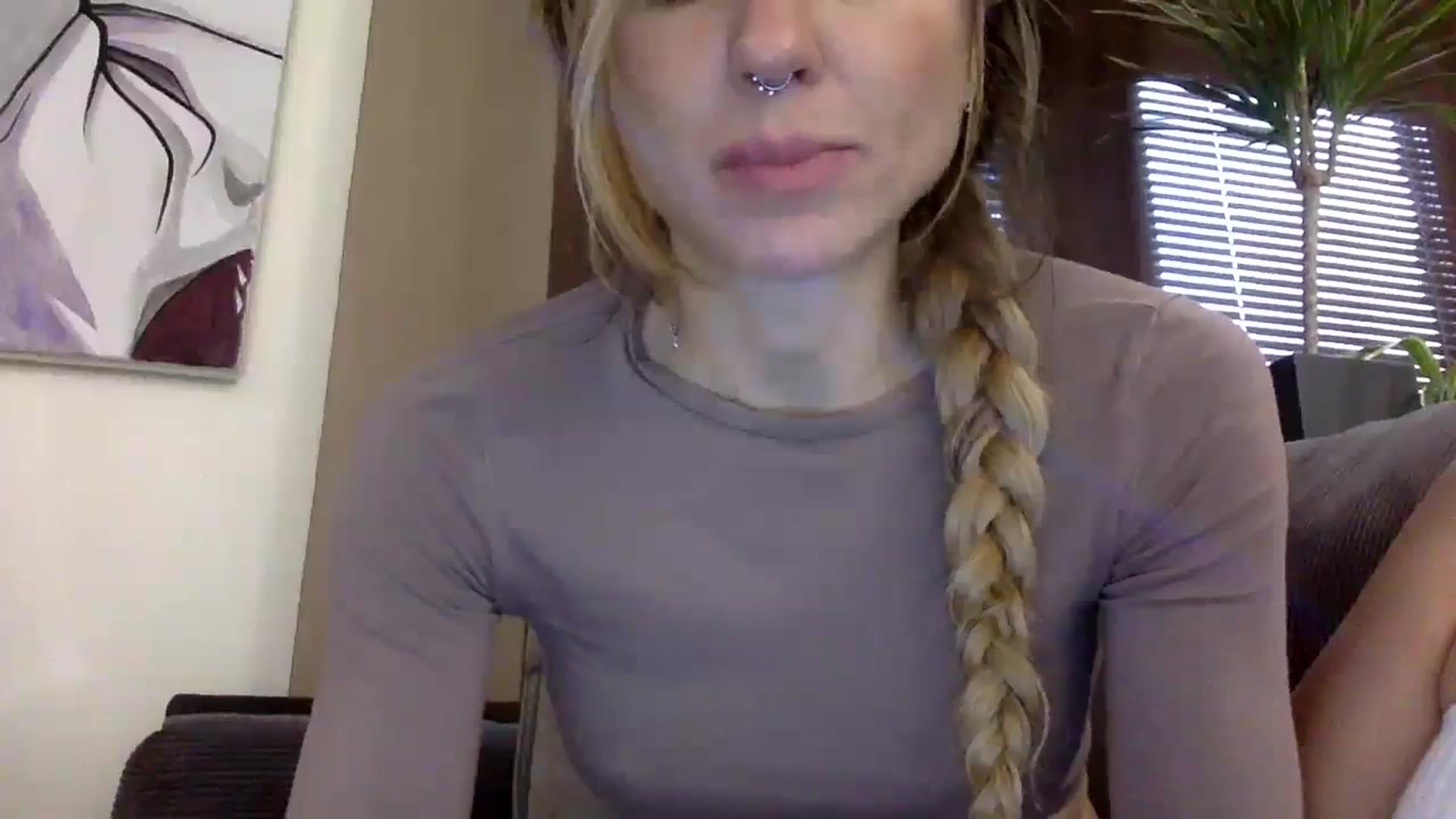 Gallery image thumbnail from EgoisticKitty's myfreecams stream on, 11/15/2023, 12:35 image 17 of 20
