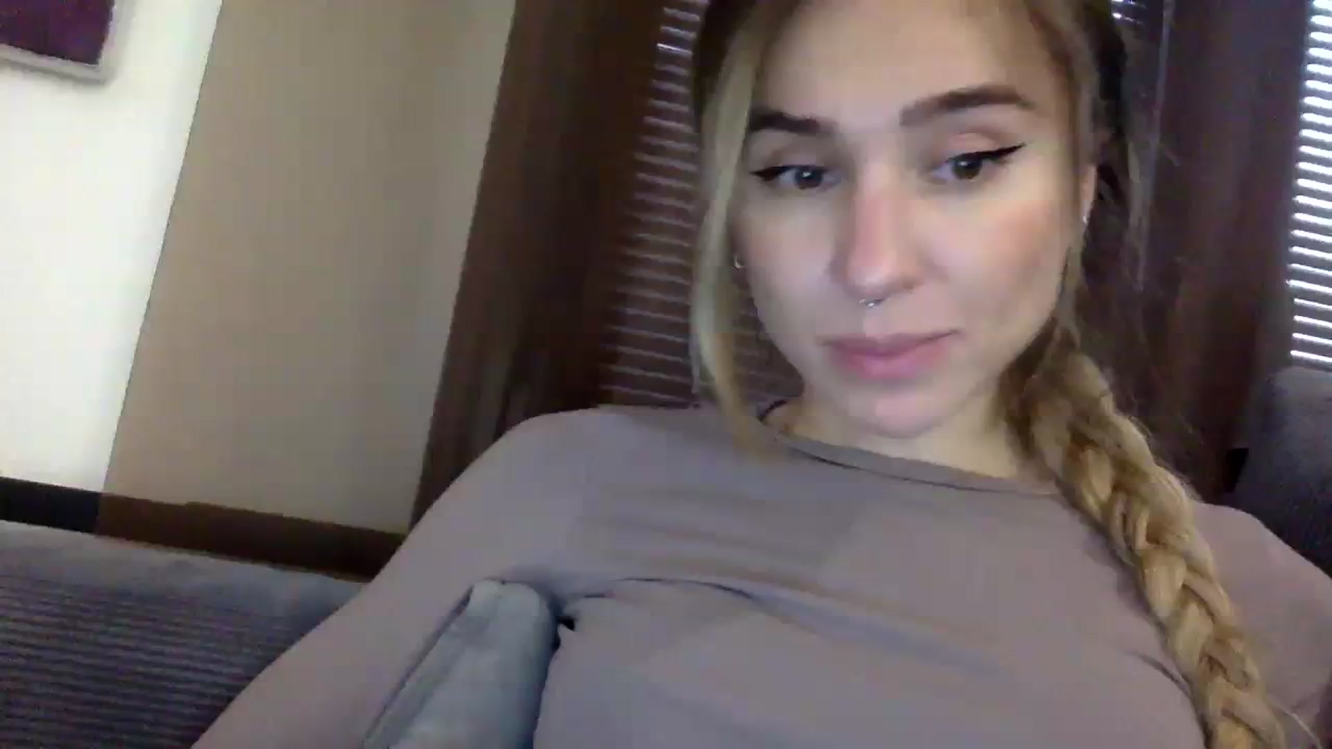 Gallery image thumbnail from EgoisticKitty's myfreecams stream on, 11/15/2023, 12:35 image 20 of 20