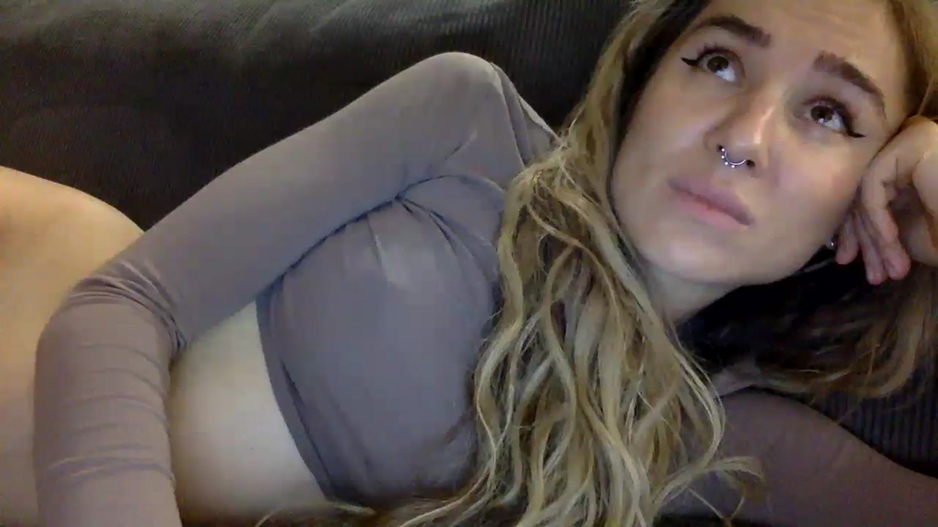 Gallery image thumbnail from EgoisticKitty's myfreecams stream on, 11/15/2023, 16:03 image 9 of 20