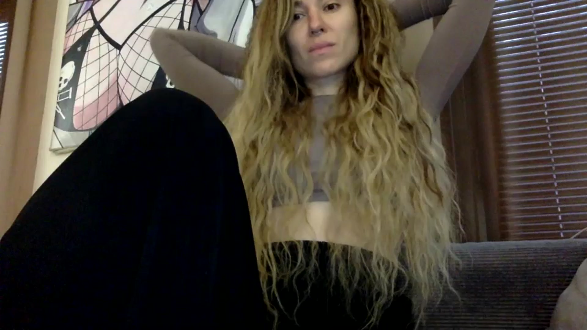 Gallery image thumbnail from EgoisticKitty's myfreecams stream on, 11/16/2023, 08:47 image 18 of 20