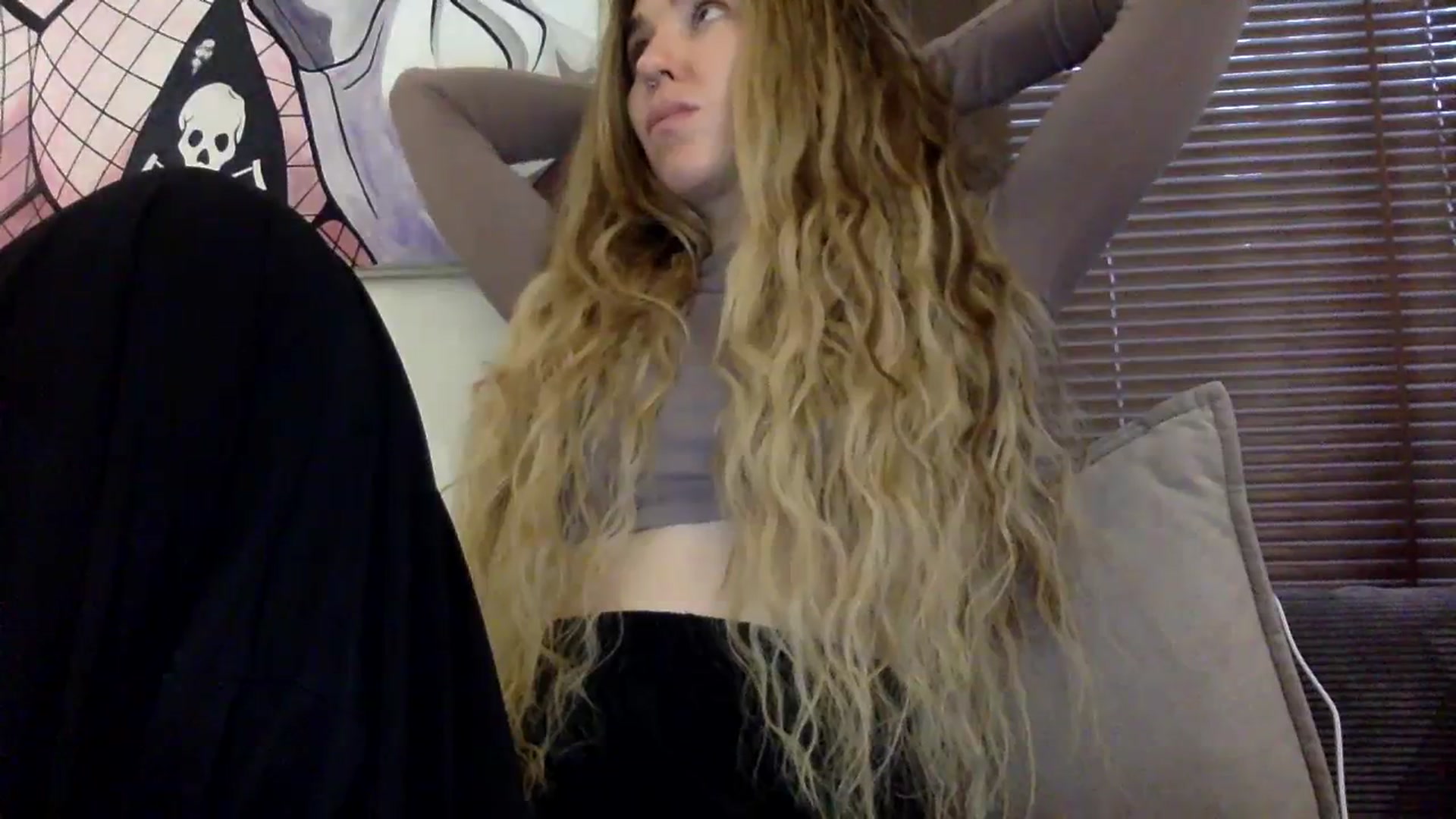 Gallery image thumbnail from EgoisticKitty's myfreecams stream on, 11/16/2023, 12:05 image 3 of 20