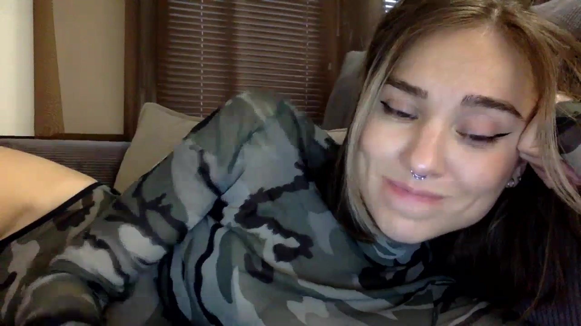 Gallery image thumbnail from EgoisticKitty's myfreecams stream on, 11/21/2023, 12:18 image 14 of 20