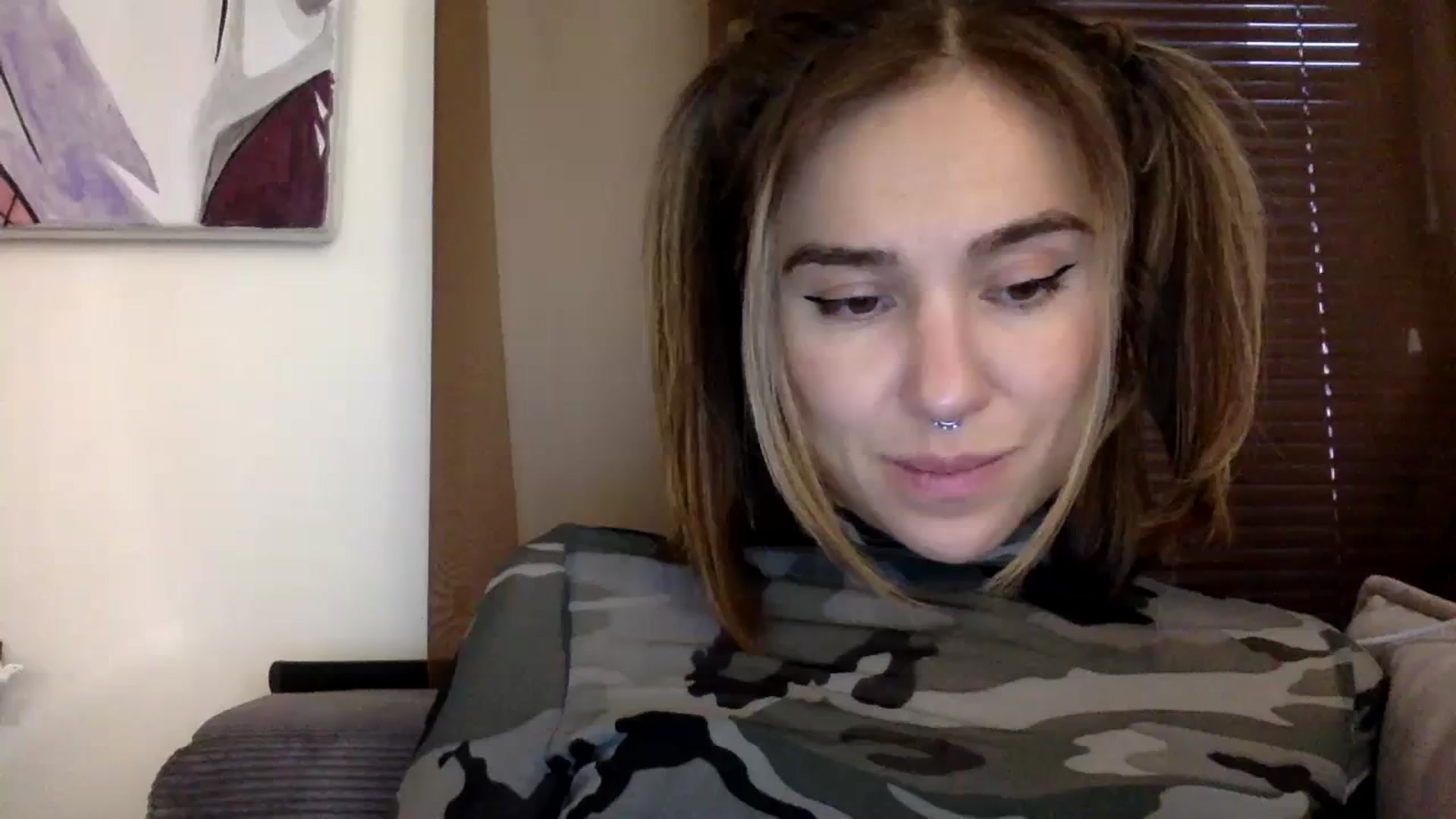 Gallery image thumbnail from EgoisticKitty's myfreecams stream on, 11/21/2023, 13:28 image 6 of 20