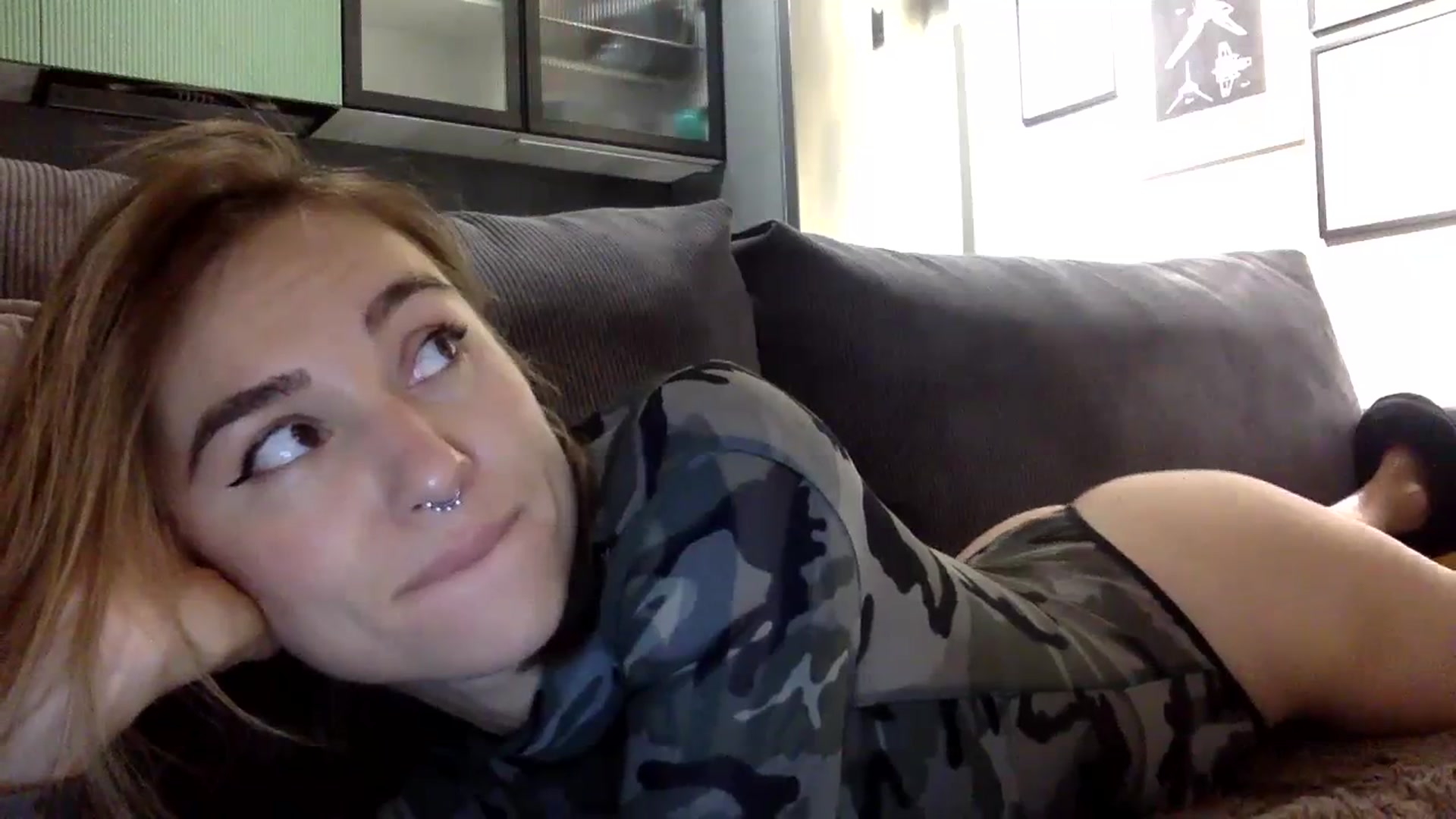 Gallery image thumbnail from EgoisticKitty's myfreecams stream on, 11/21/2023, 15:03 image 16 of 20