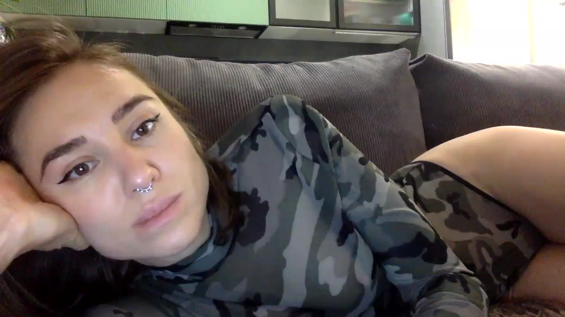 Gallery image thumbnail from EgoisticKitty's myfreecams stream on, 11/21/2023, 15:03 image 5 of 20