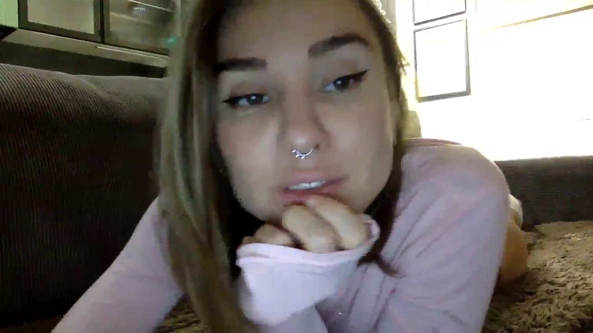 Gallery image thumbnail from EgoisticKitty's myfreecams stream on, 11/22/2023, 10:20 image 3 of 20