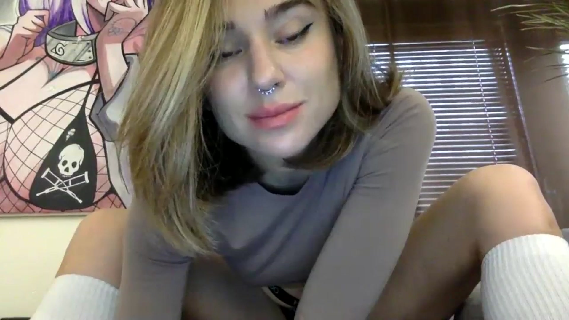 Gallery image thumbnail from EgoisticKitty's myfreecams stream on, 11/23/2023, 08:48 image 7 of 20
