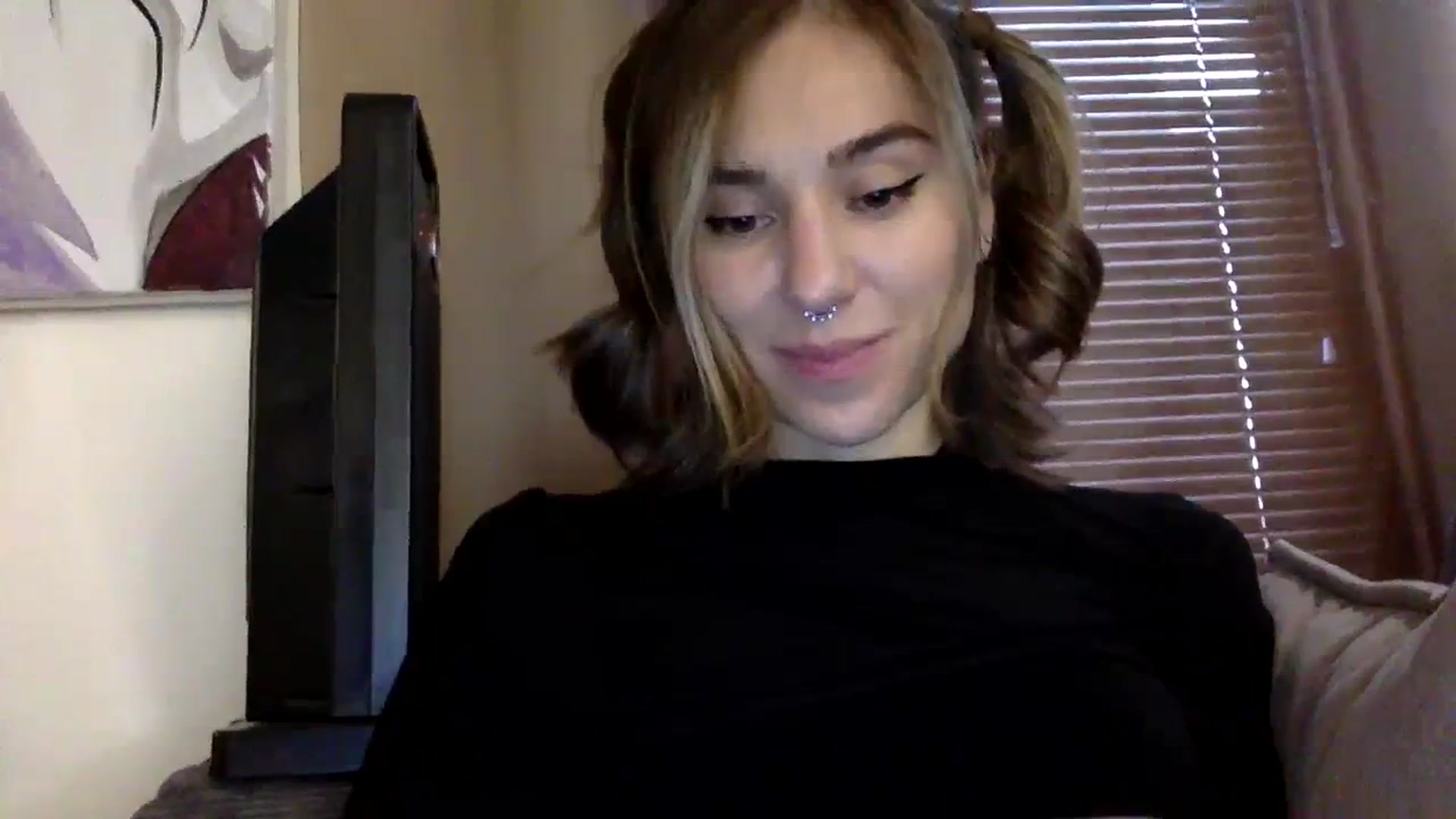 Gallery image thumbnail from EgoisticKitty's myfreecams stream on, 11/24/2023, 10:19 image 9 of 20