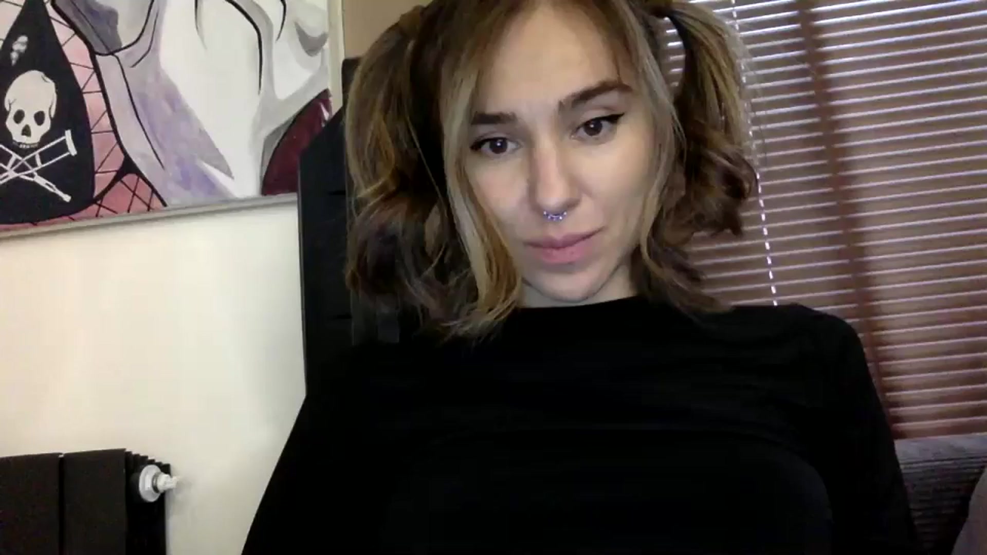 Gallery image thumbnail from EgoisticKitty's myfreecams stream on, 11/24/2023, 10:59 image 11 of 20