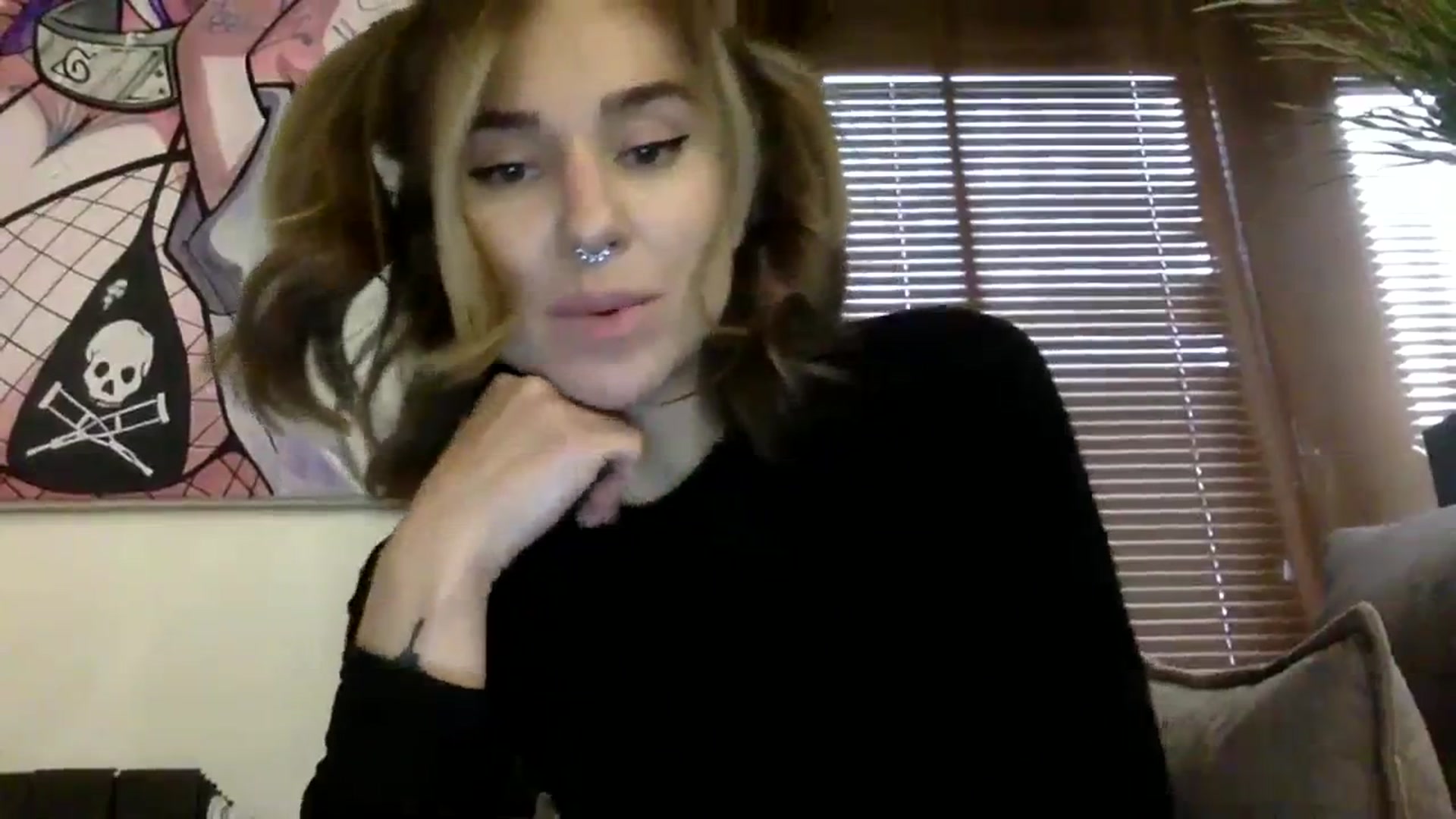 Gallery image thumbnail from EgoisticKitty's myfreecams stream on, 11/24/2023, 11:46 image 4 of 20