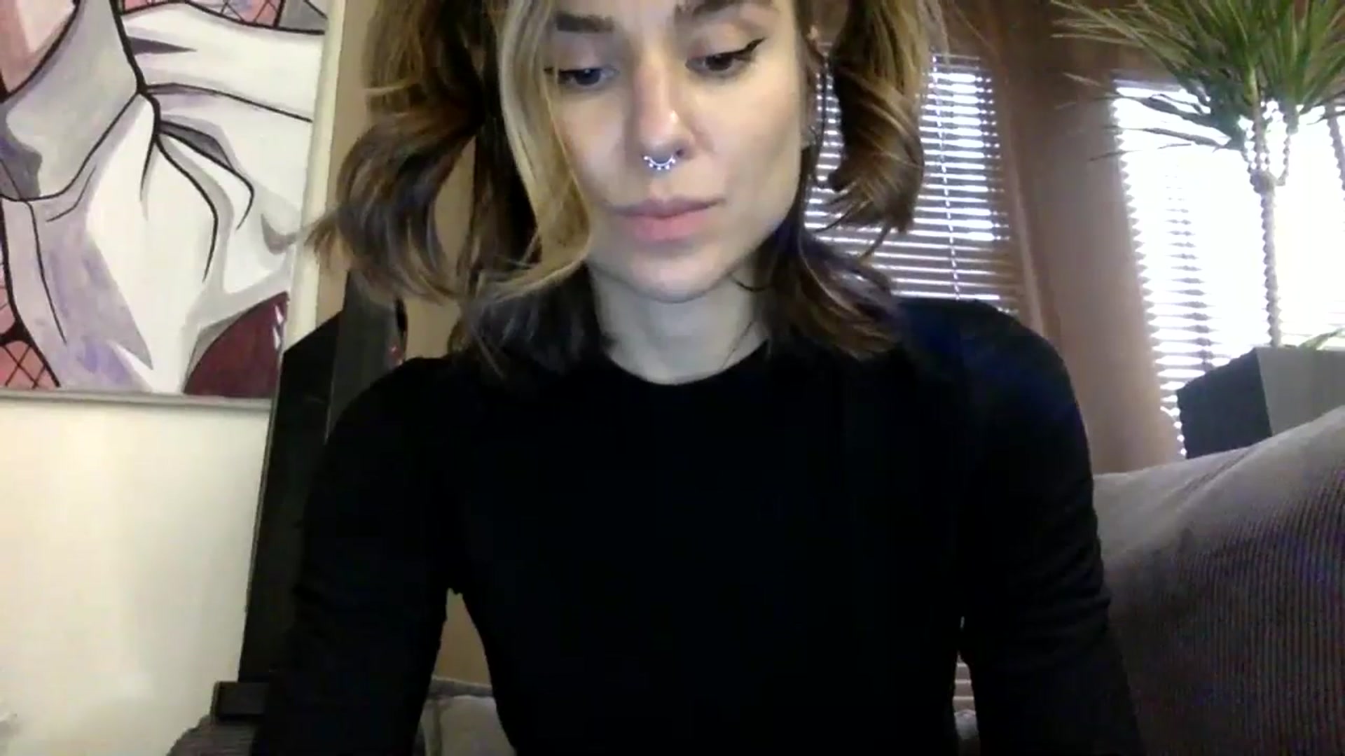 Gallery image thumbnail from EgoisticKitty's myfreecams stream on, 11/24/2023, 11:46 image 10 of 20