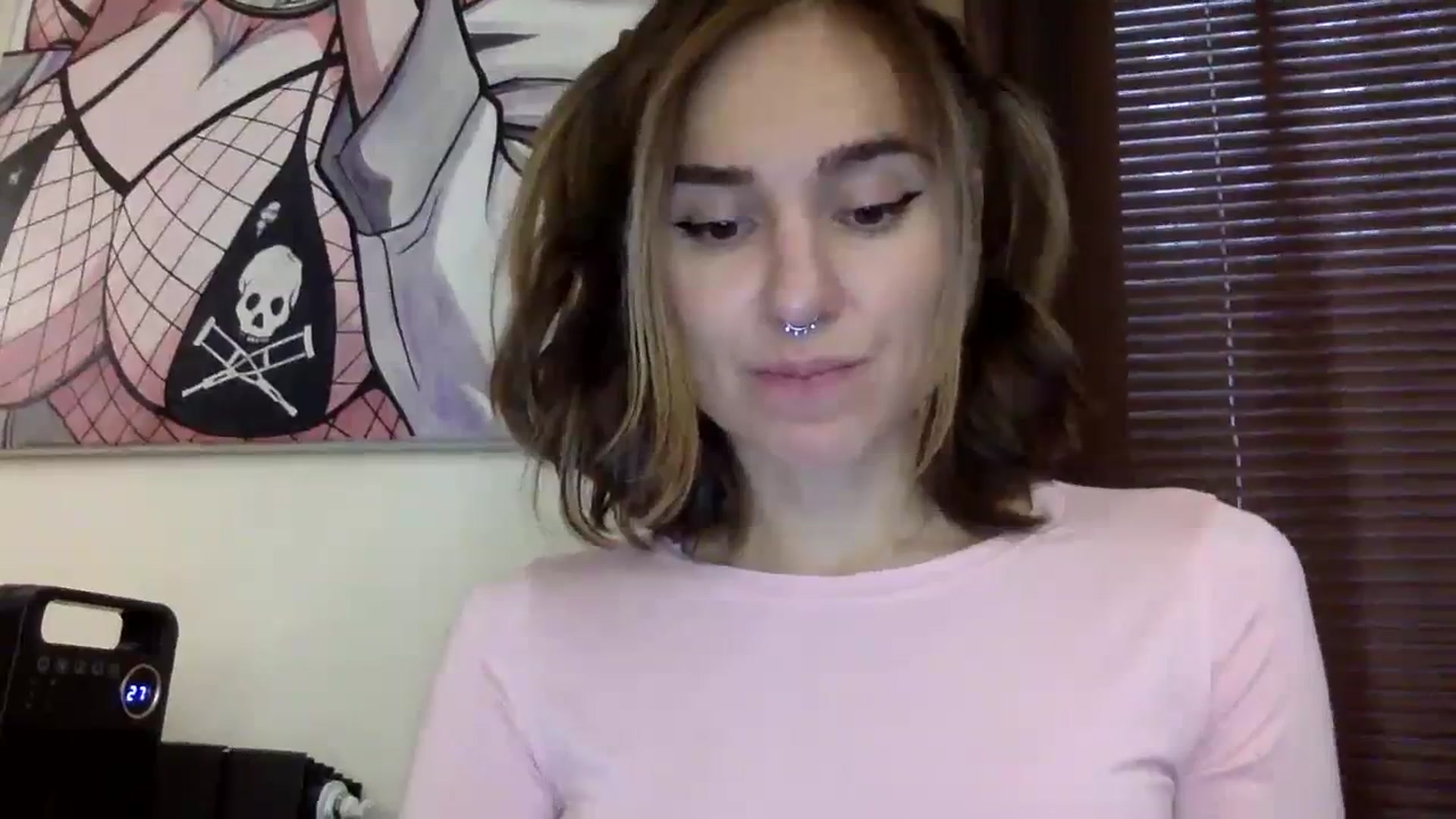 Gallery image thumbnail from EgoisticKitty's myfreecams stream on, 11/25/2023, 12:51 image 17 of 20
