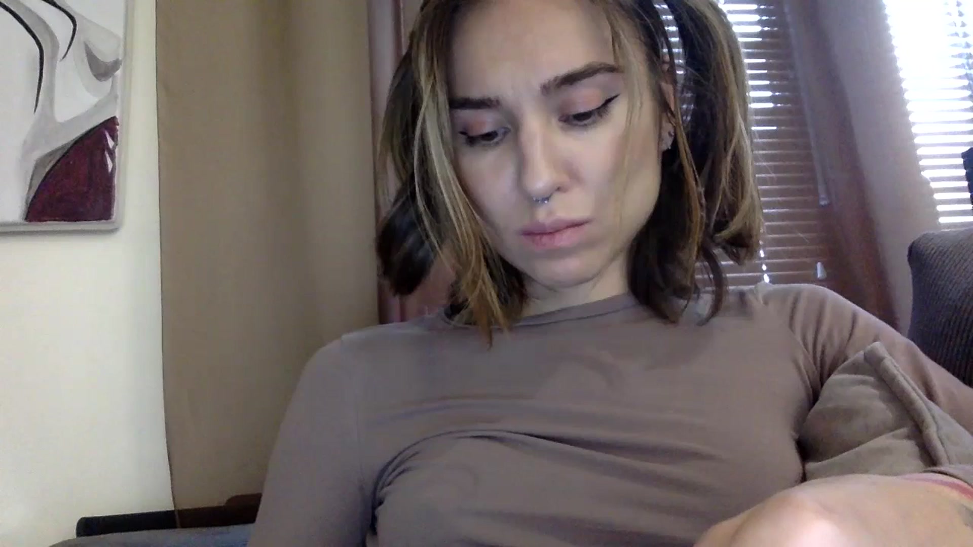Gallery image thumbnail from EgoisticKitty's myfreecams stream on, 11/26/2023, 11:29 image 14 of 20