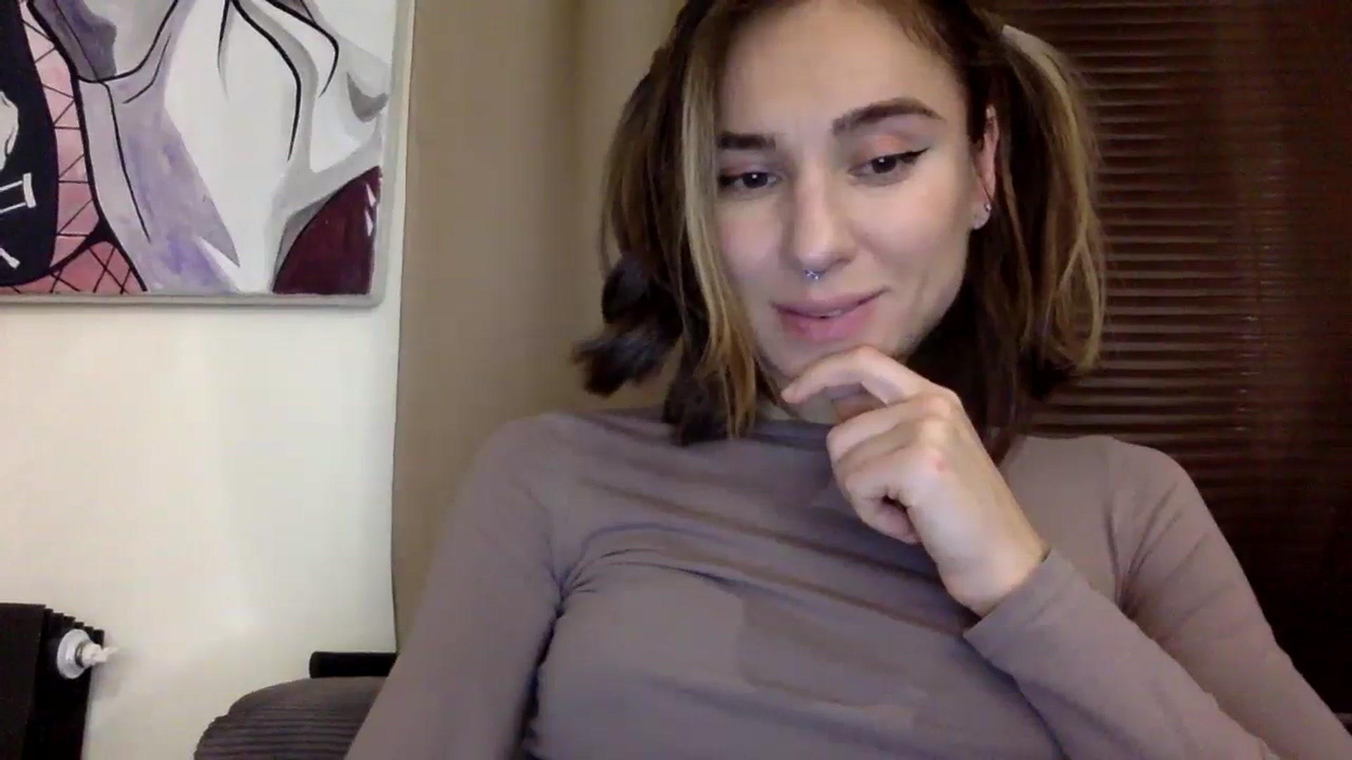Gallery image thumbnail from EgoisticKitty's myfreecams stream on, 11/26/2023, 13:58 image 16 of 20